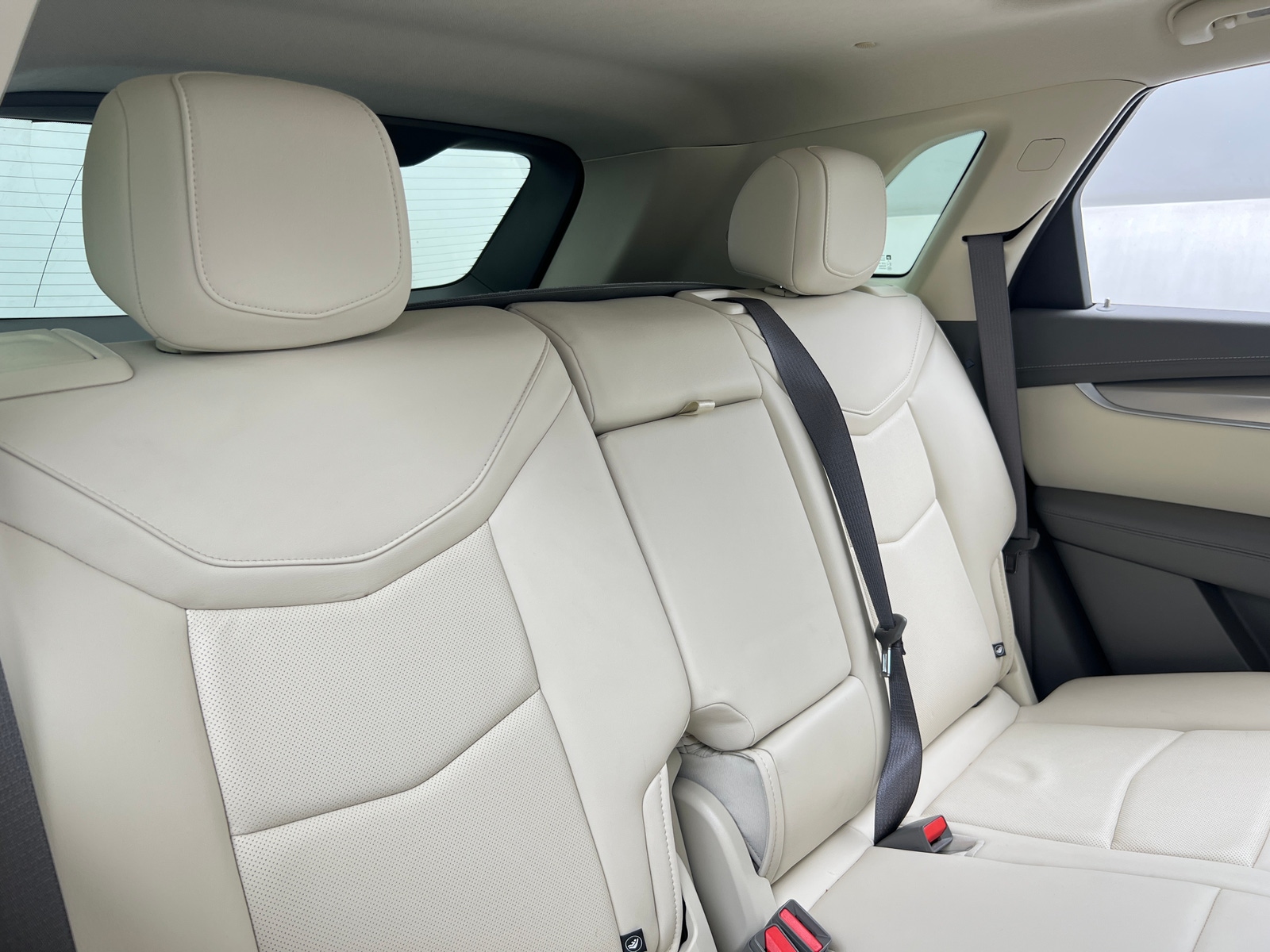 Thumbnail: 2024 Cadillac XT5 - 5