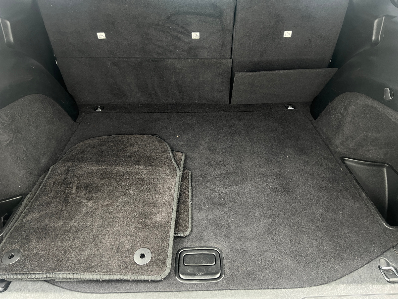 Thumbnail: 2018 Jeep Grand Cherokee - 7