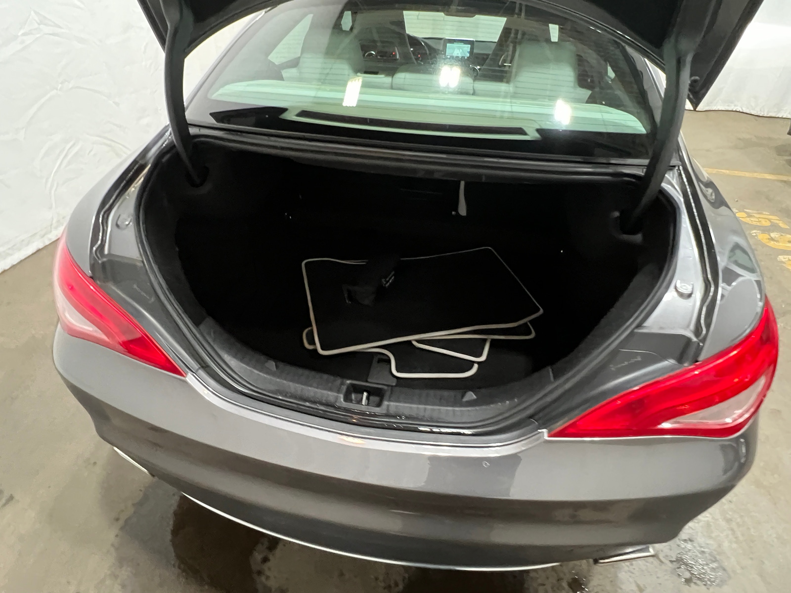 Thumbnail: 2015 Mercedes-Benz CLA - 4