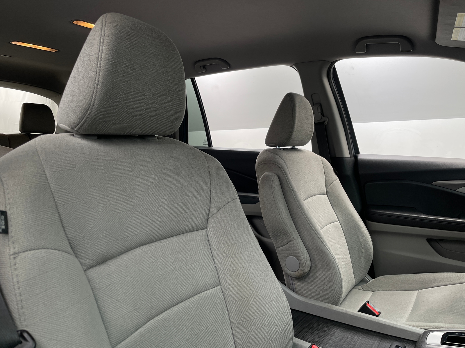 Thumbnail: 2019 Honda Pilot - 2