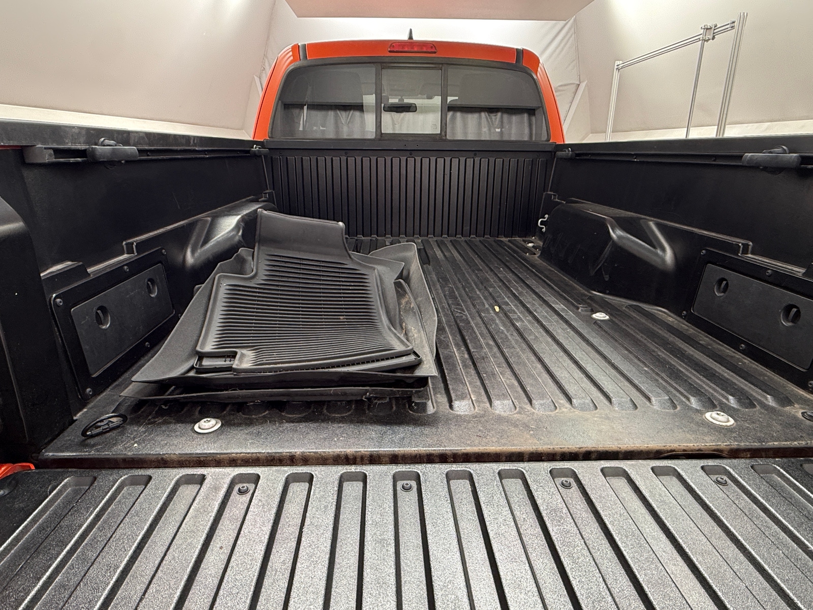 Thumbnail: 2017 Toyota Tacoma - 7