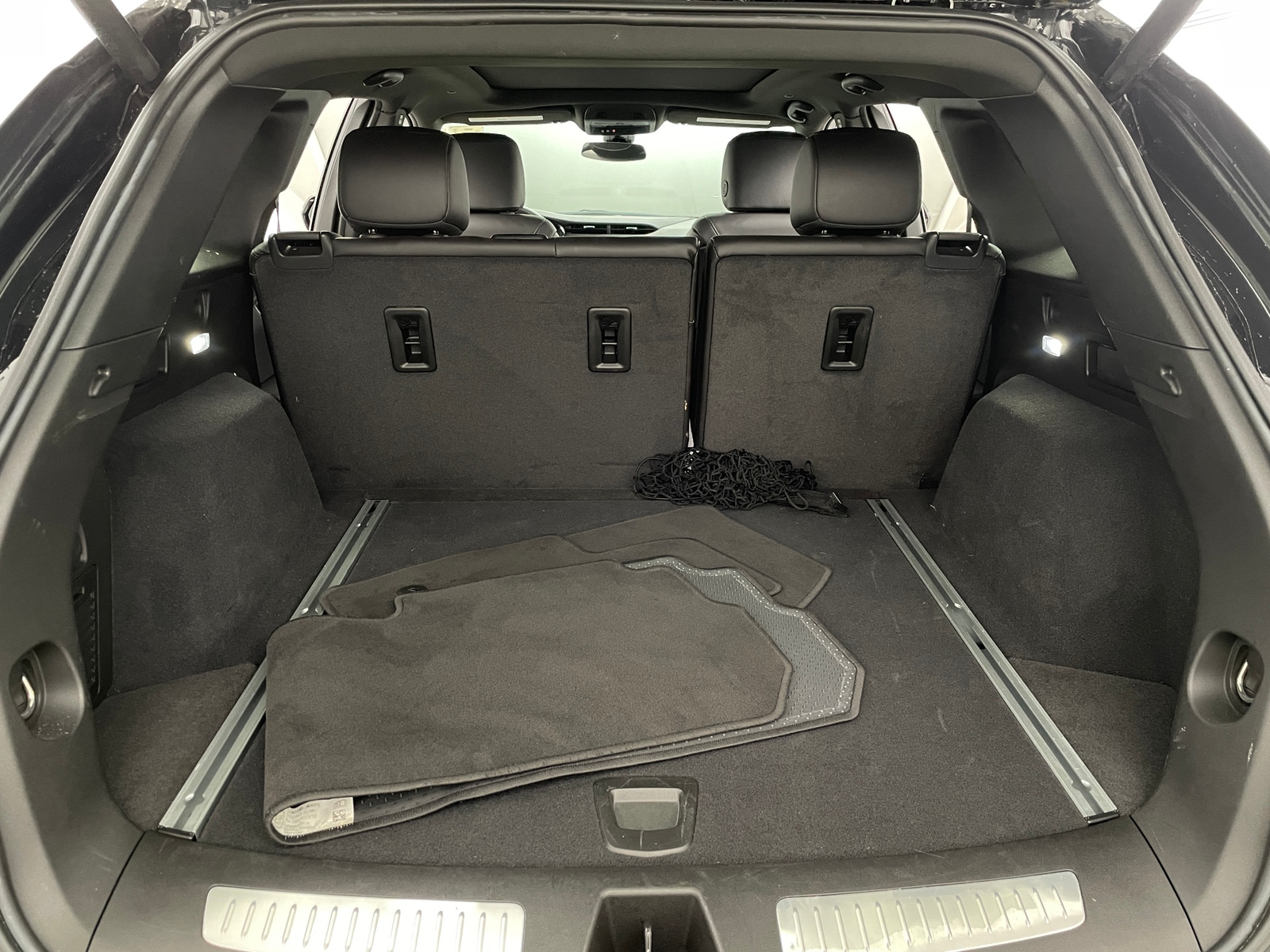 Thumbnail: 2025 Cadillac XT5 - 6