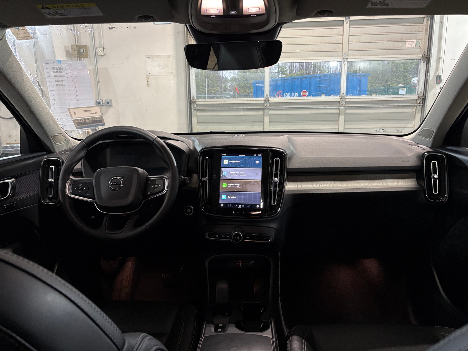 Thumbnail: 2024 Volvo XC40 - 2