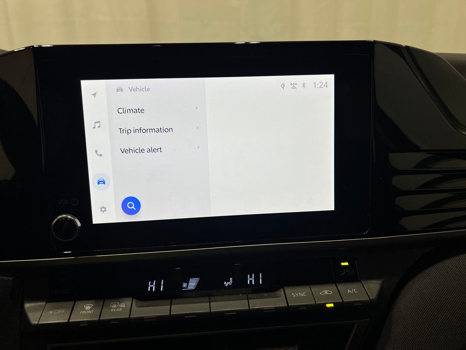 Thumbnail: 2025 Toyota Camry - 4