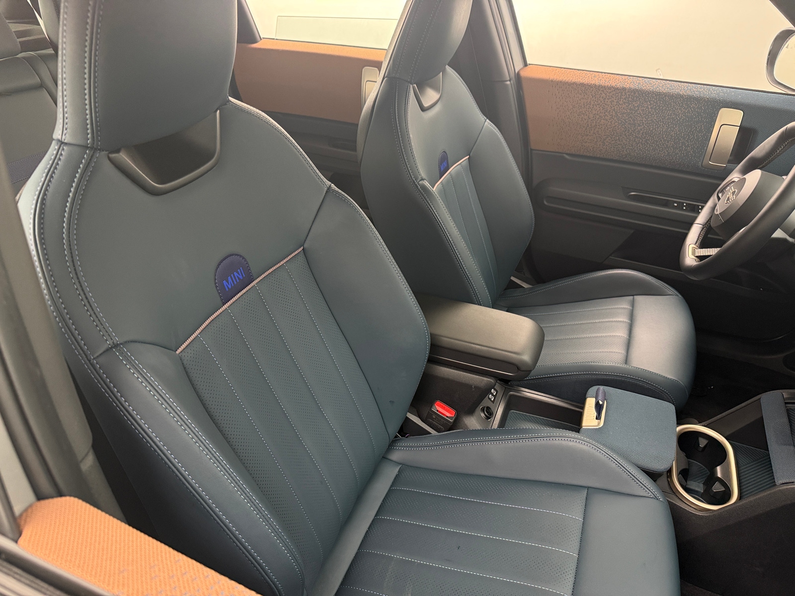 Thumbnail: 2025 MINI Cooper Countryman - 2