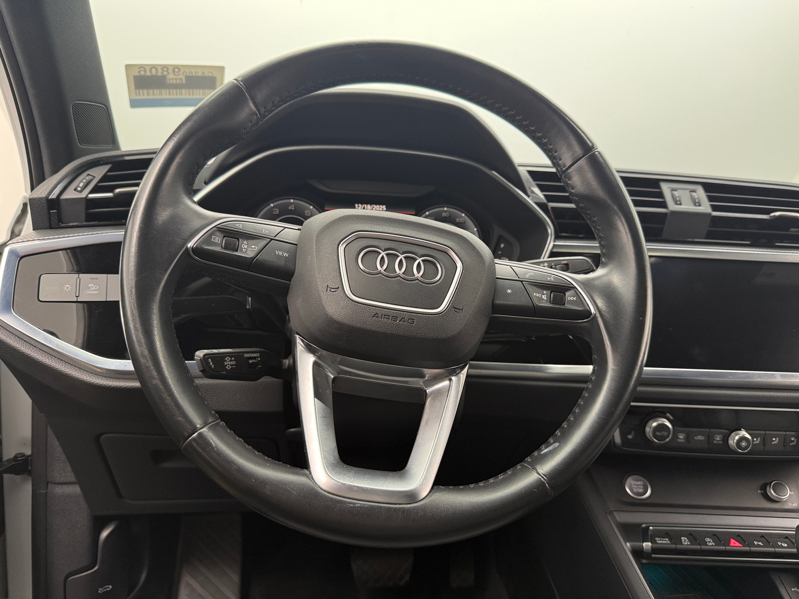 Thumbnail: 2020 Audi Q3 - 4