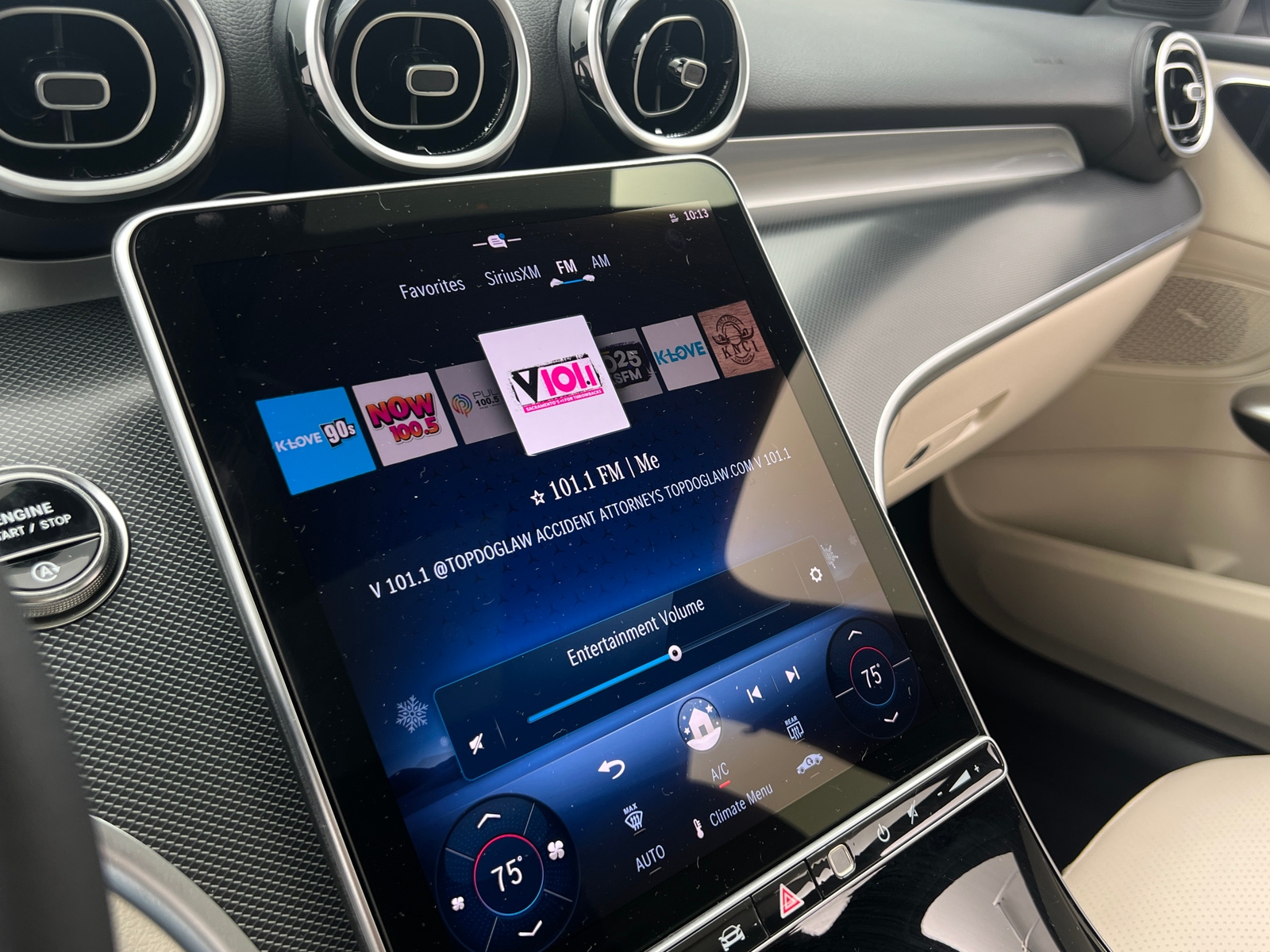 Thumbnail: 2025 Mercedes-Benz C-Class - 3