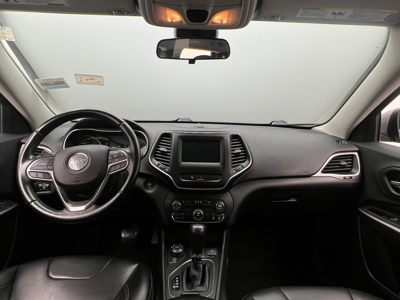 Thumbnail: 2019 Jeep Cherokee - 3