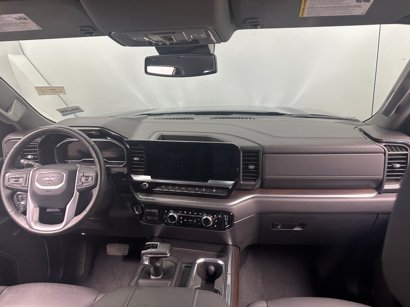 Thumbnail: 2024 GMC Sierra 1500 - 2