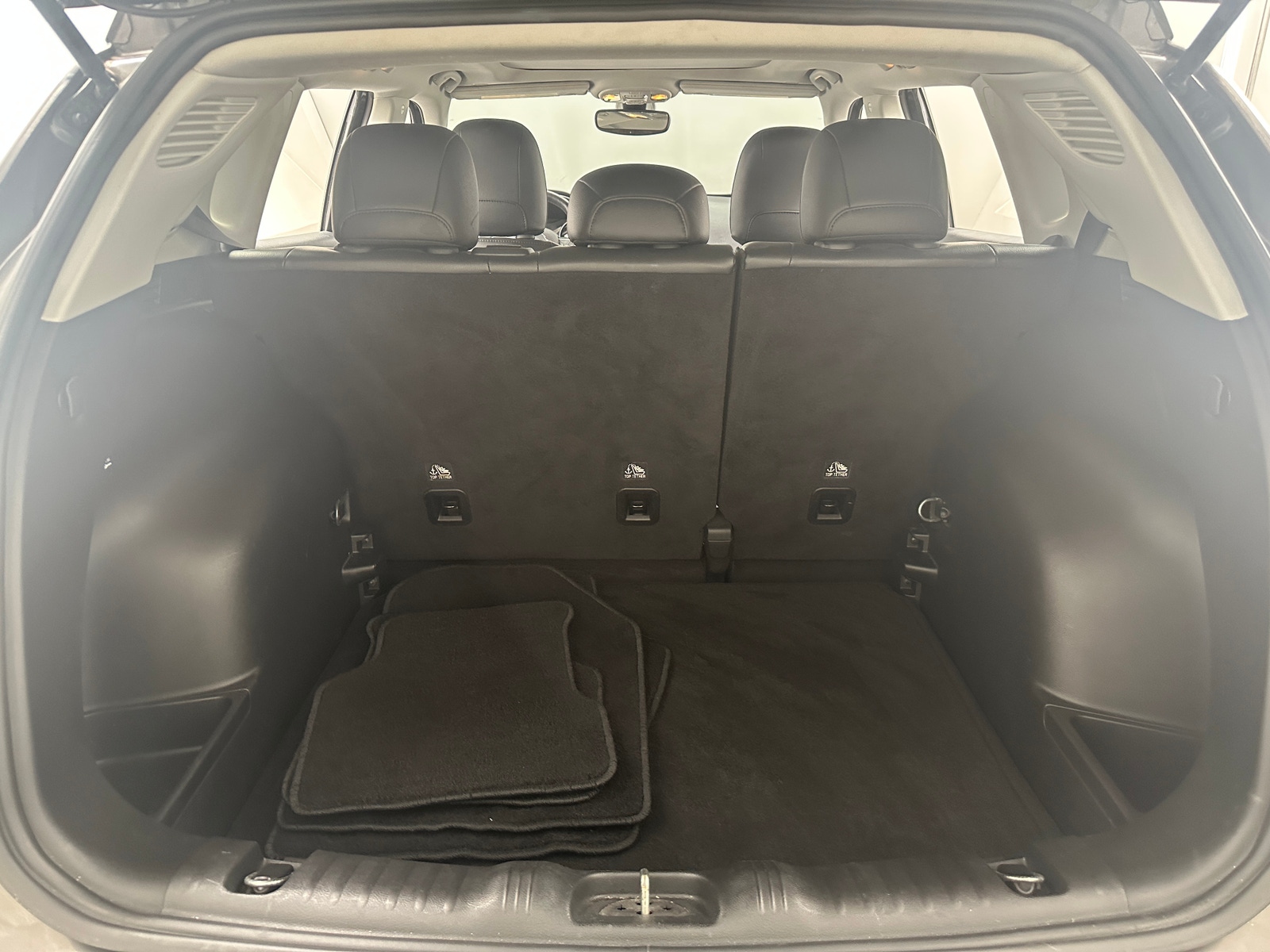 Thumbnail: 2018 Jeep Compass - 6