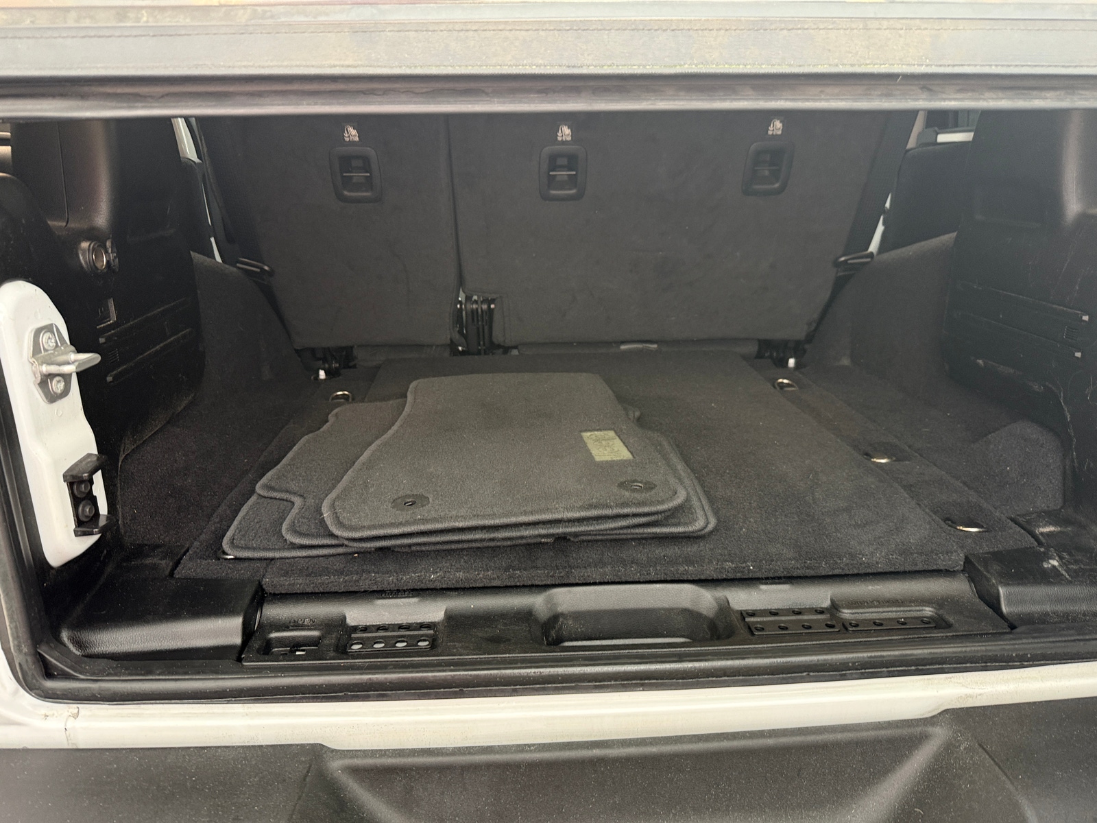 Thumbnail: 2021 Jeep Wrangler - 7