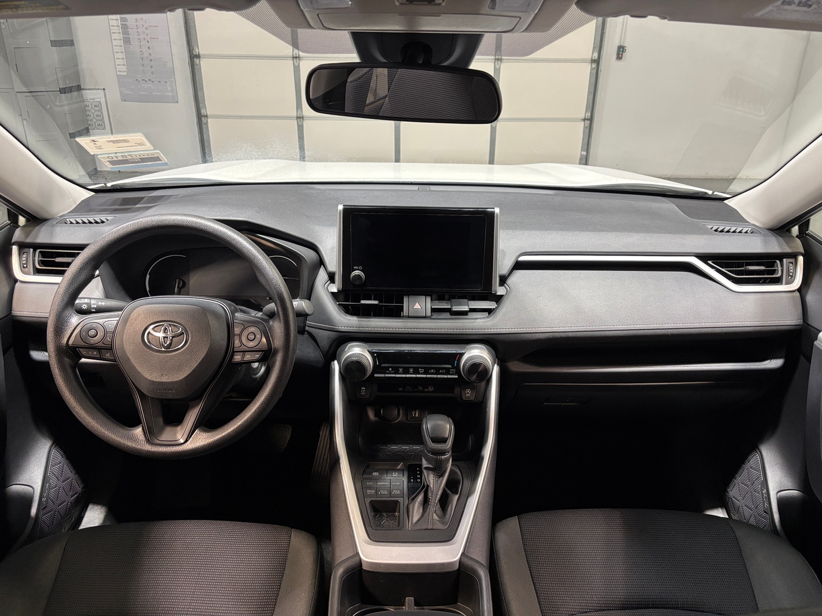 Thumbnail: 2024 Toyota RAV4 - 3