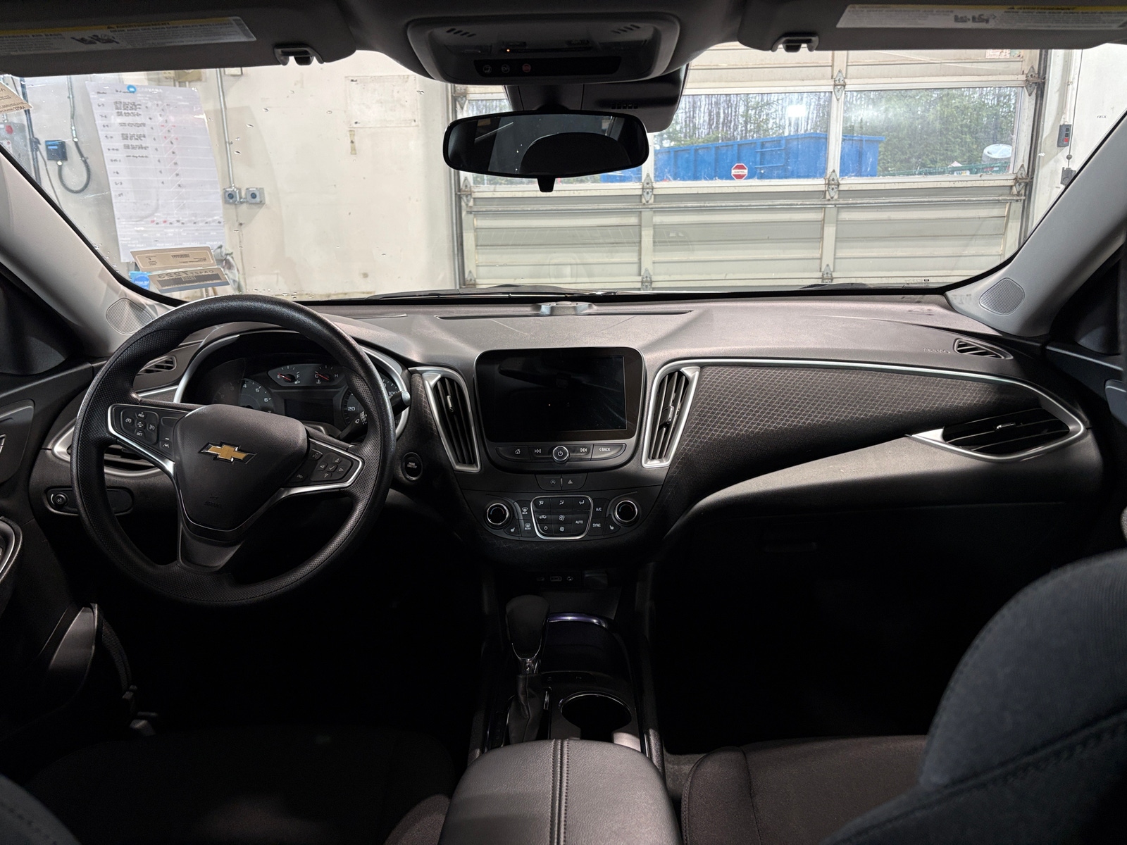 Thumbnail: 2024 Chevrolet Malibu - 3