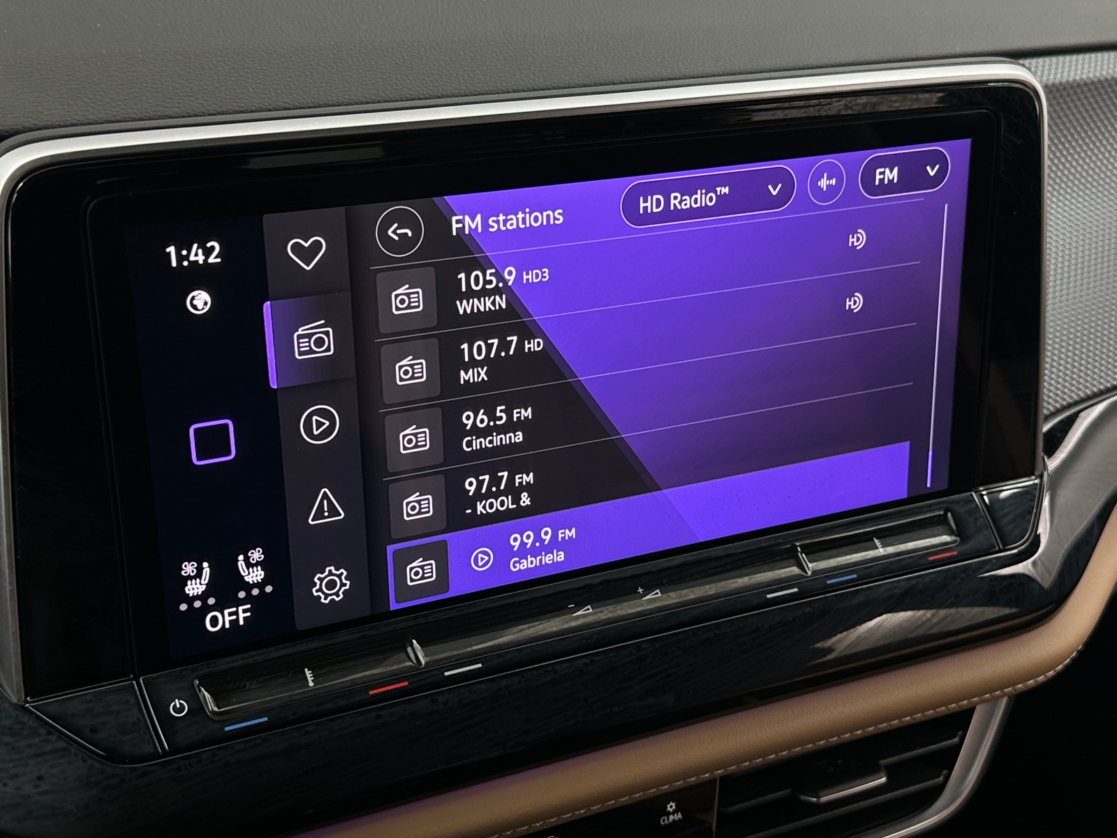 Thumbnail: 2024 Volkswagen Atlas - 3