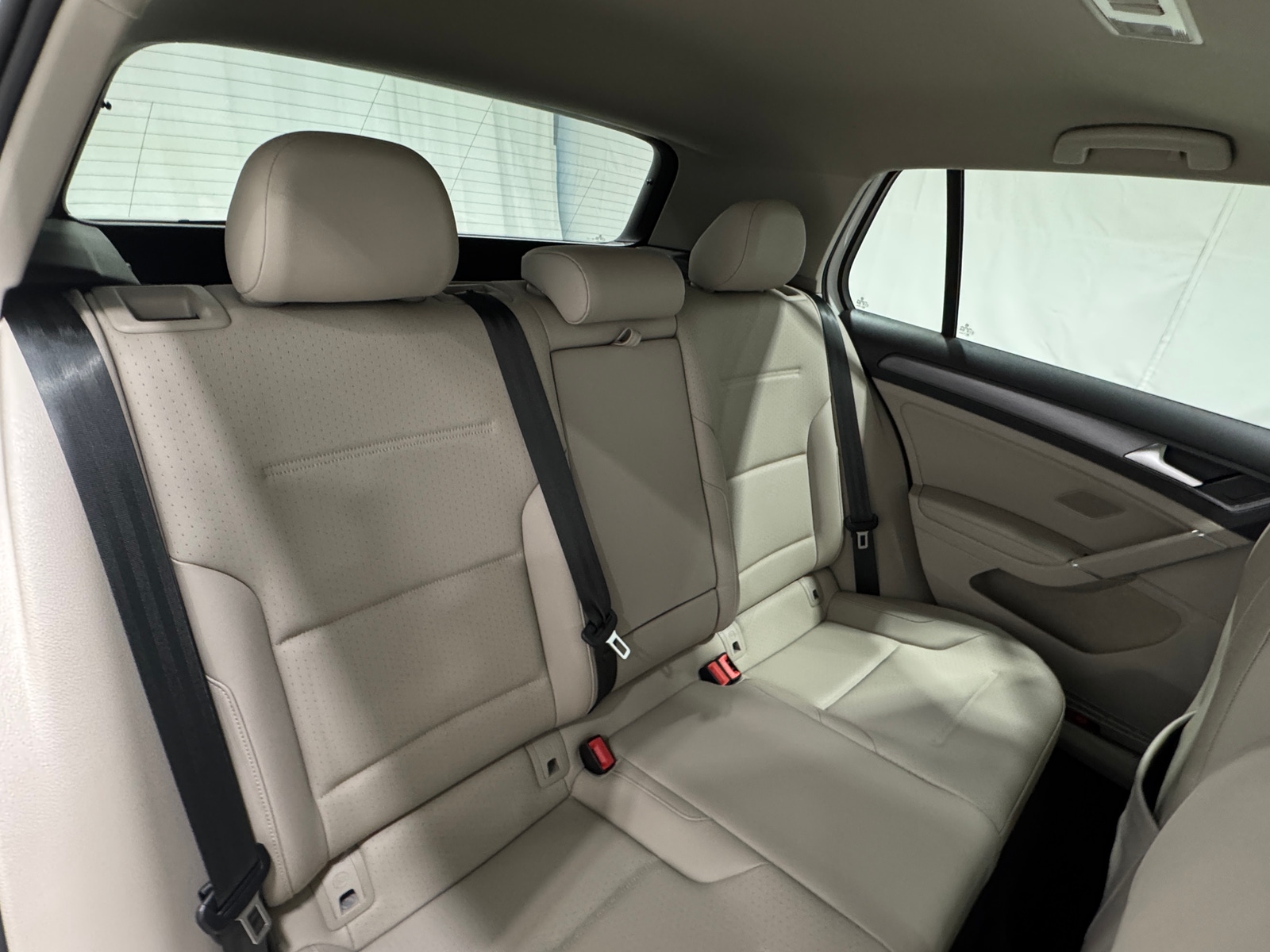 Thumbnail: 2020 Volkswagen Golf - 5