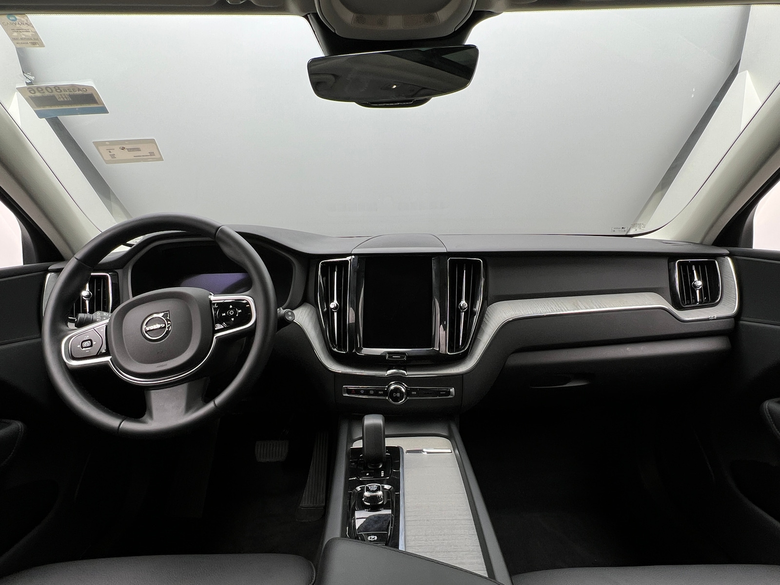 Thumbnail: 2025 Volvo XC60 - 2