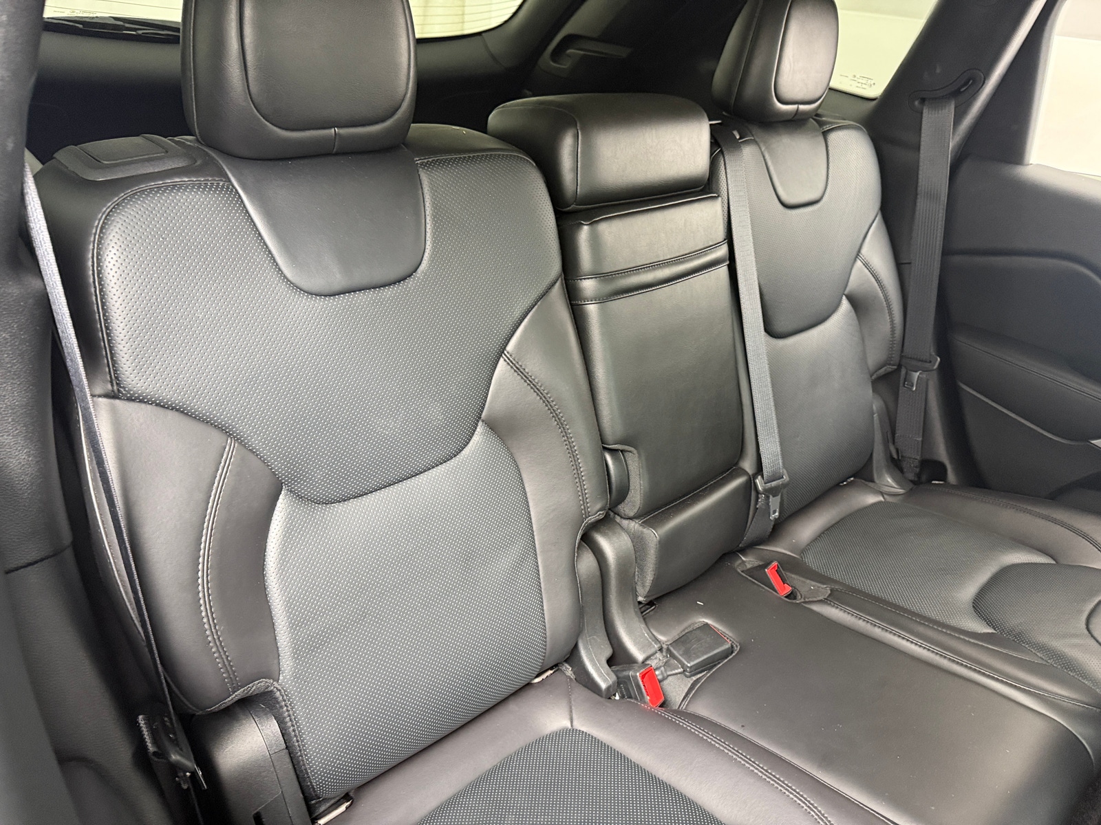 Thumbnail: 2016 Jeep Cherokee - 5