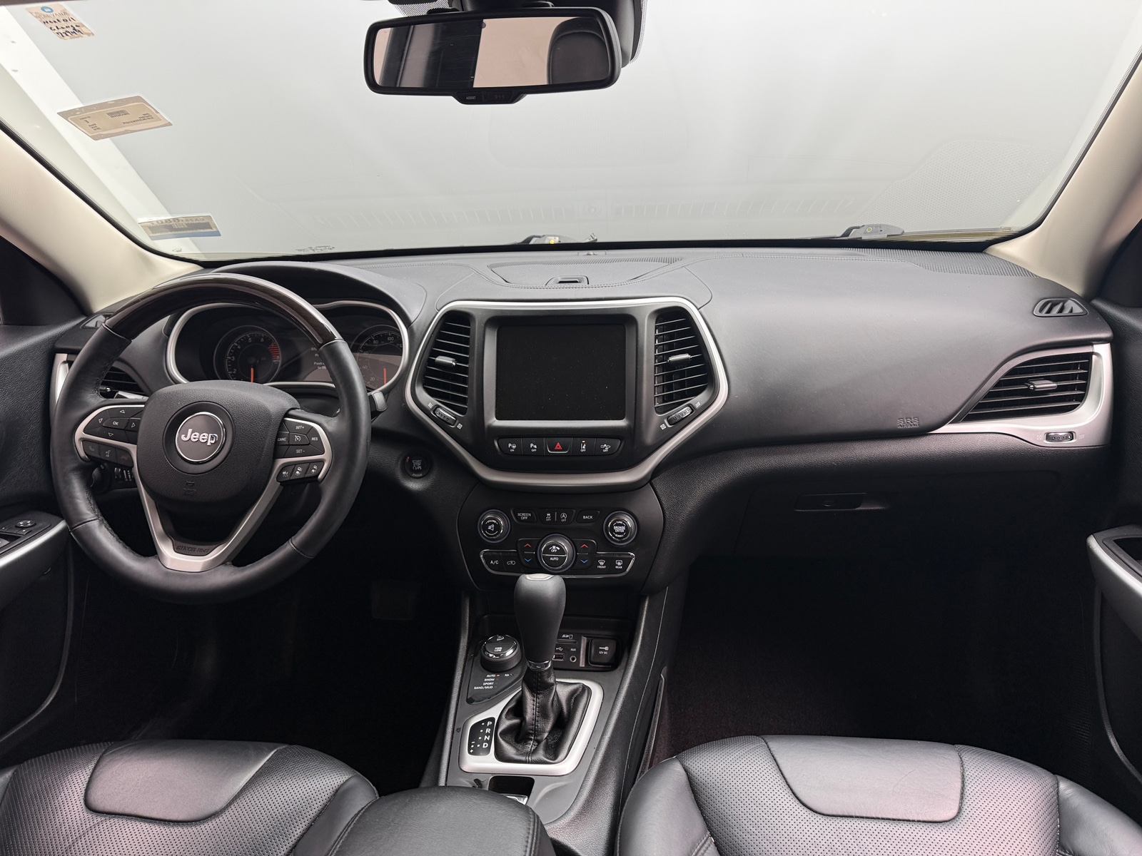 Thumbnail: 2016 Jeep Cherokee - 2