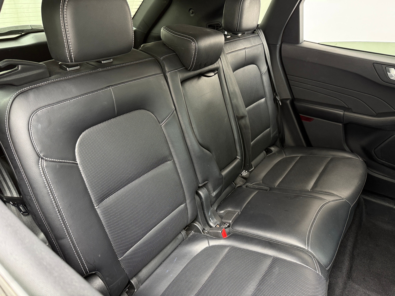 Thumbnail: 2021 Ford Escape - 5