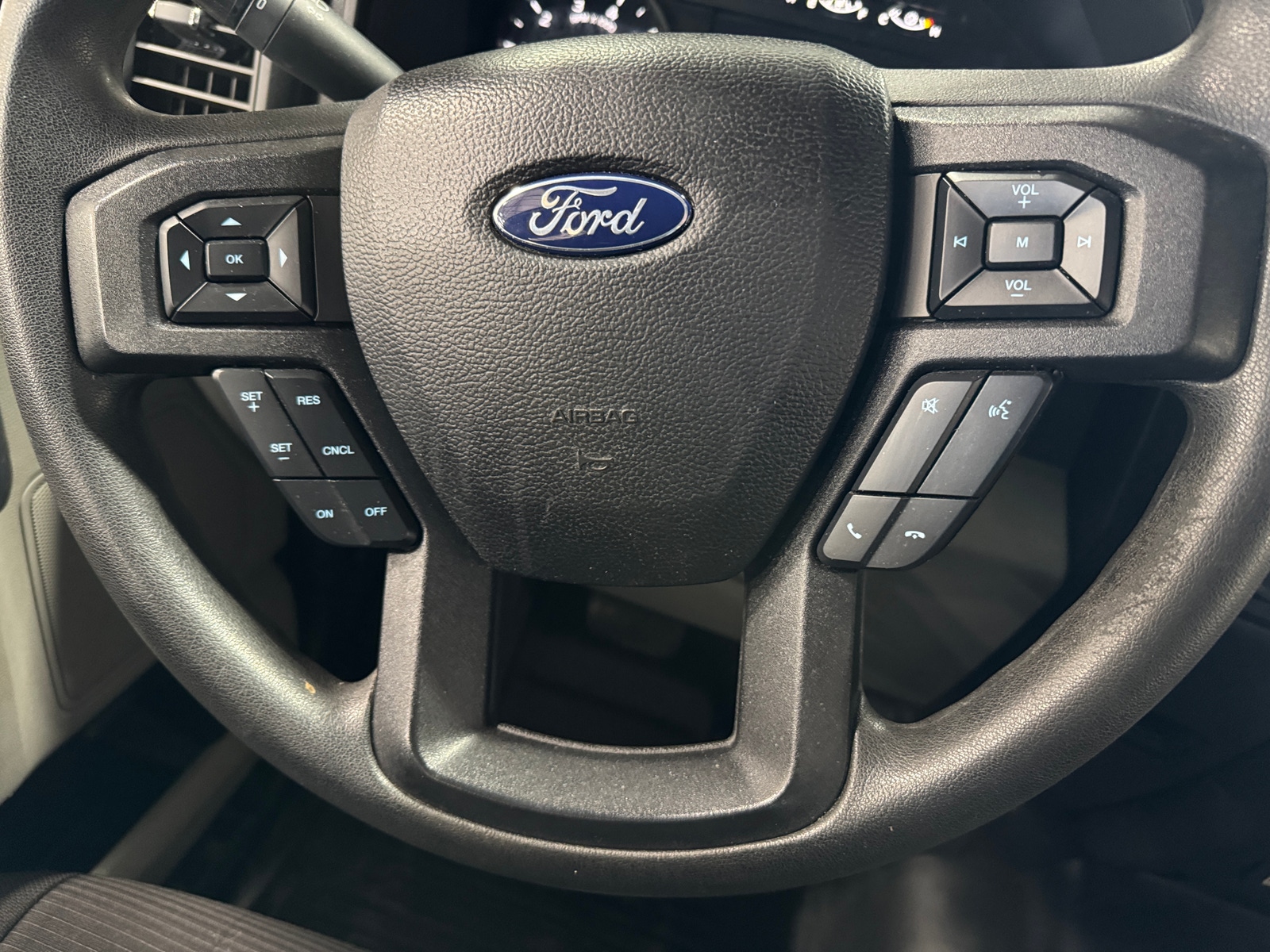 Thumbnail: 2020 Ford Econoline - 5