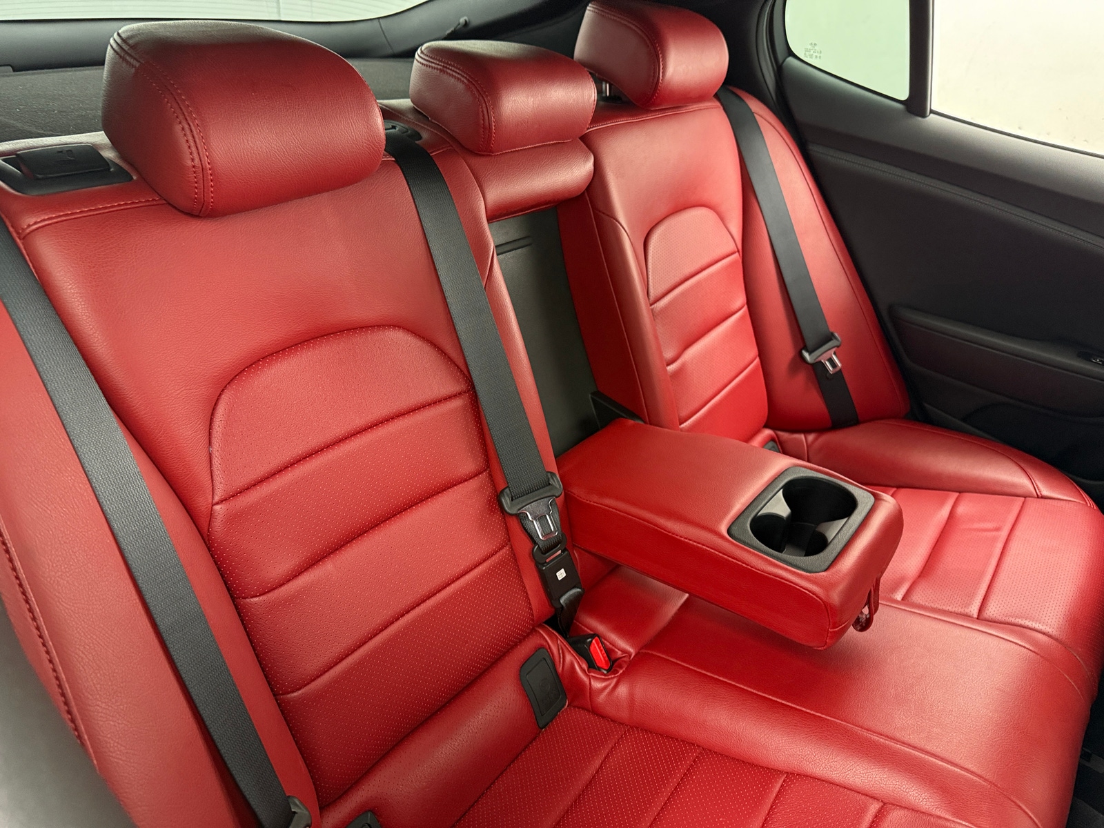 Thumbnail: 2019 Kia Stinger - 5