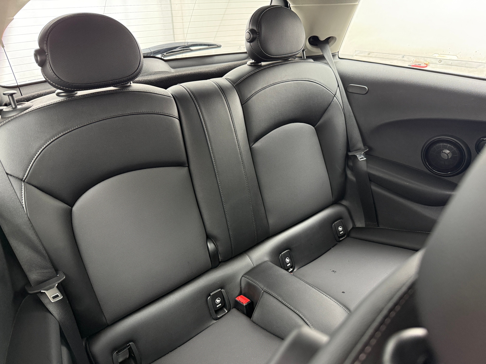 Thumbnail: 2017 MINI Cooper Hardtop - 5