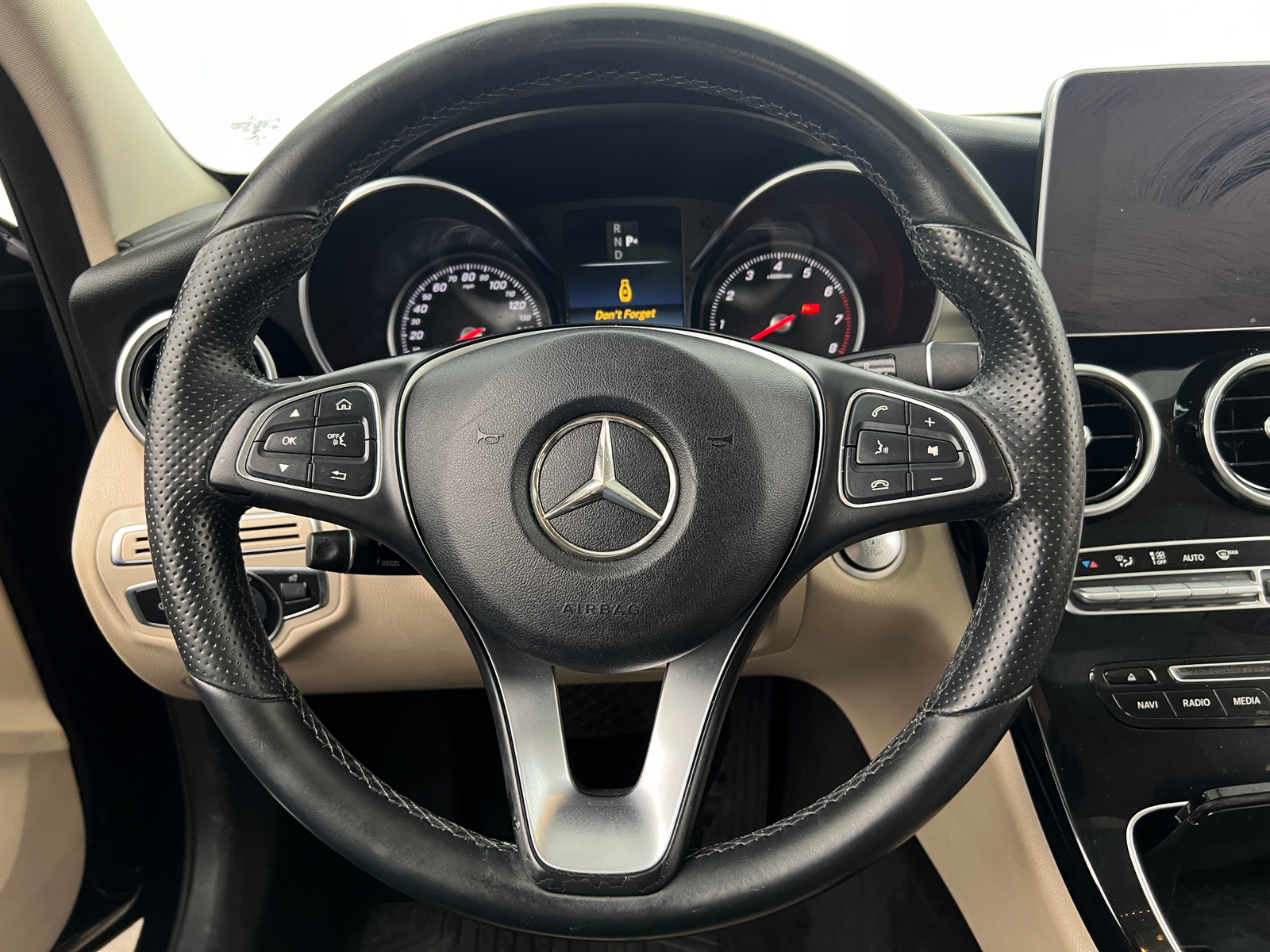 Thumbnail: 2016 Mercedes-Benz C-Class - 4