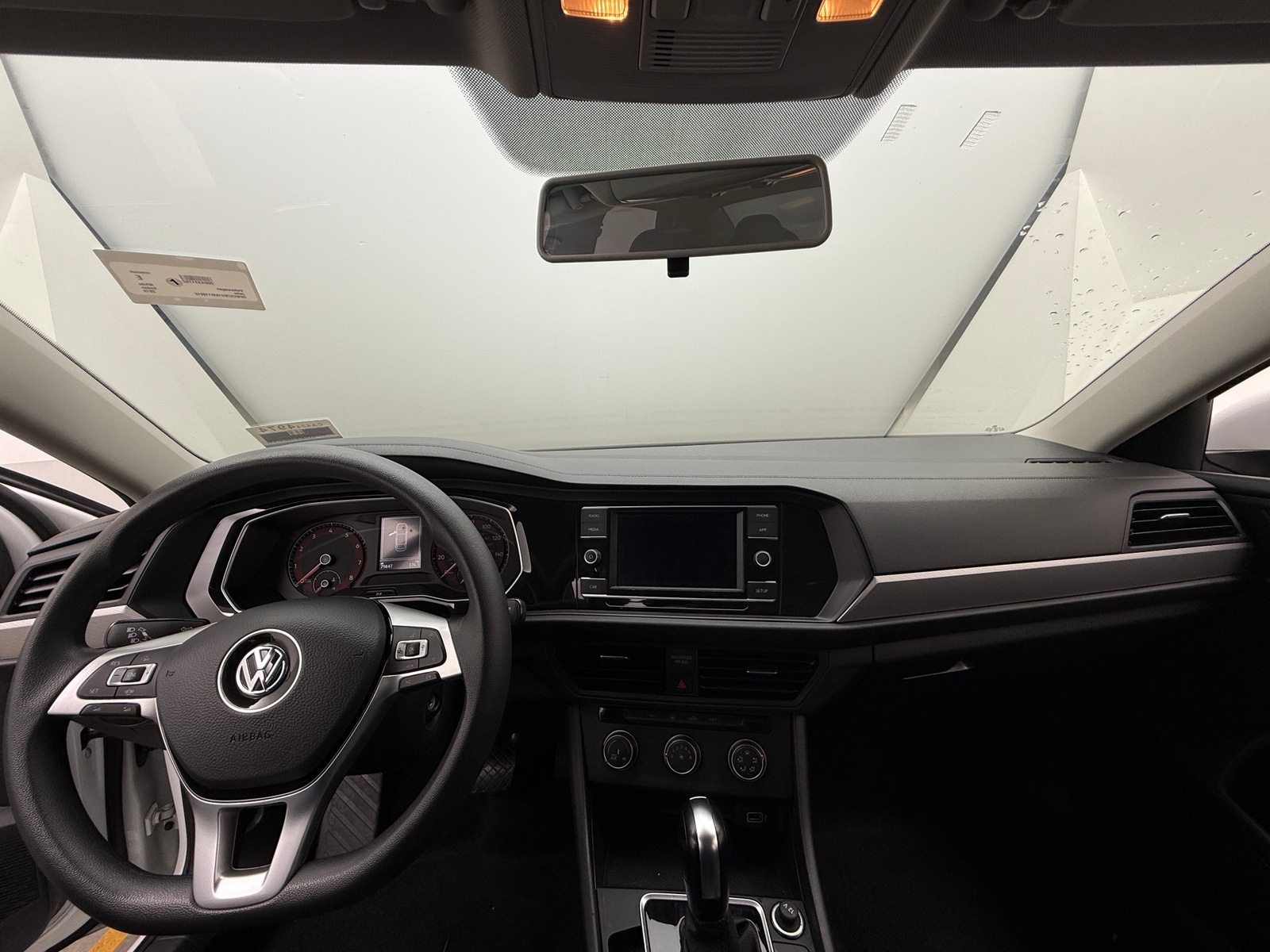 Thumbnail: 2019 Volkswagen Jetta - 3