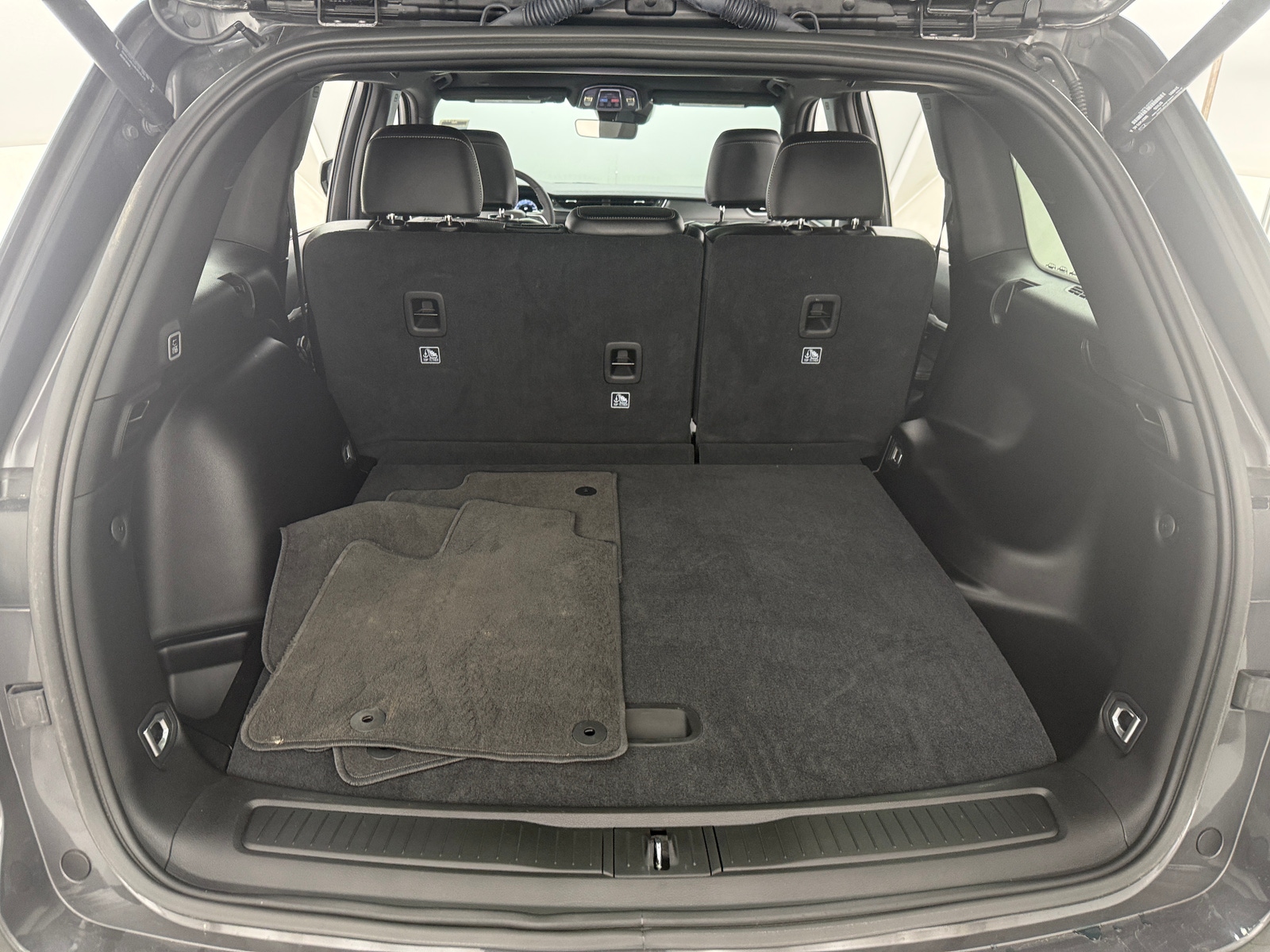 Thumbnail: 2025 Jeep Grand Cherokee - 6