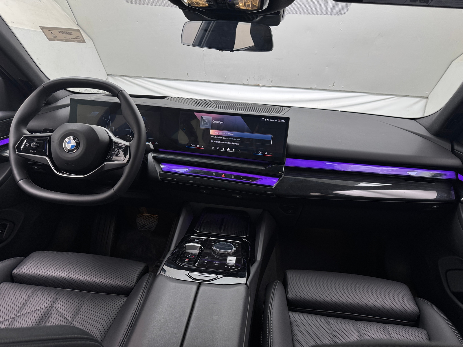 Thumbnail: 2025 BMW 5 Series - 2