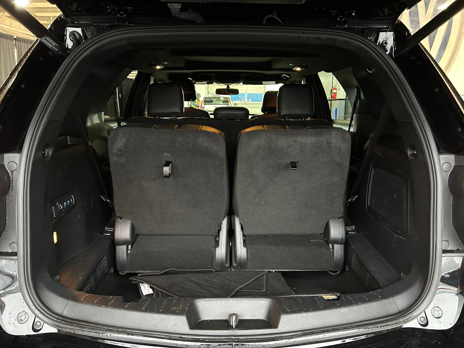 Thumbnail: 2017 Ford Explorer - 6