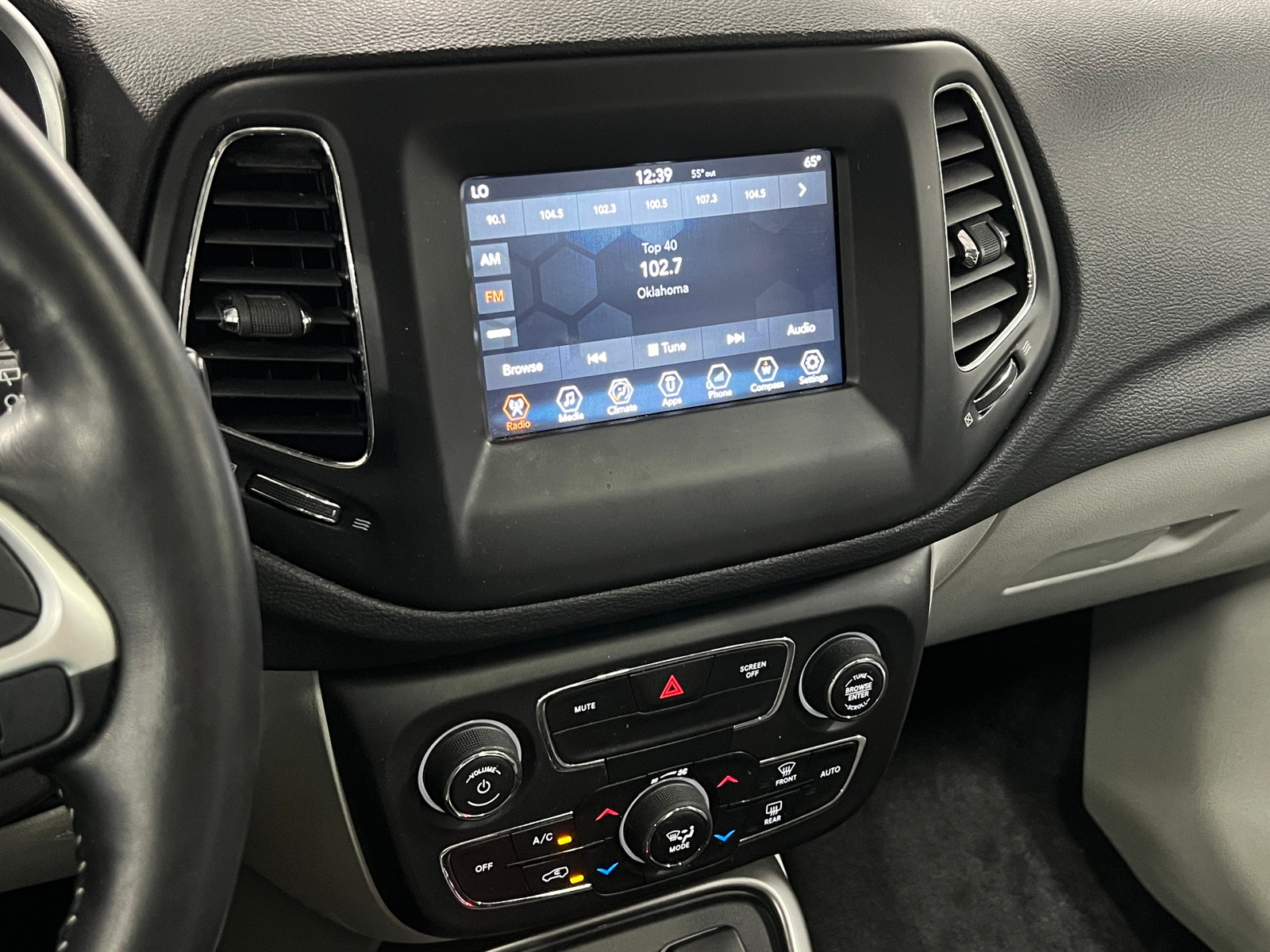 Thumbnail: 2018 Jeep Compass - 4