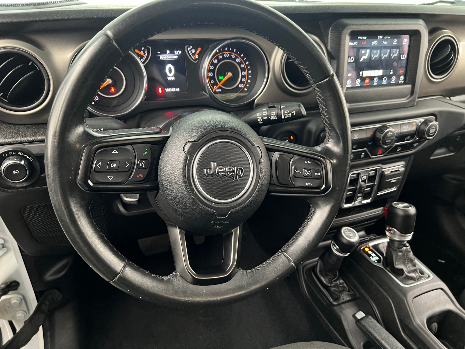 Thumbnail: 2019 Jeep Wrangler - 5
