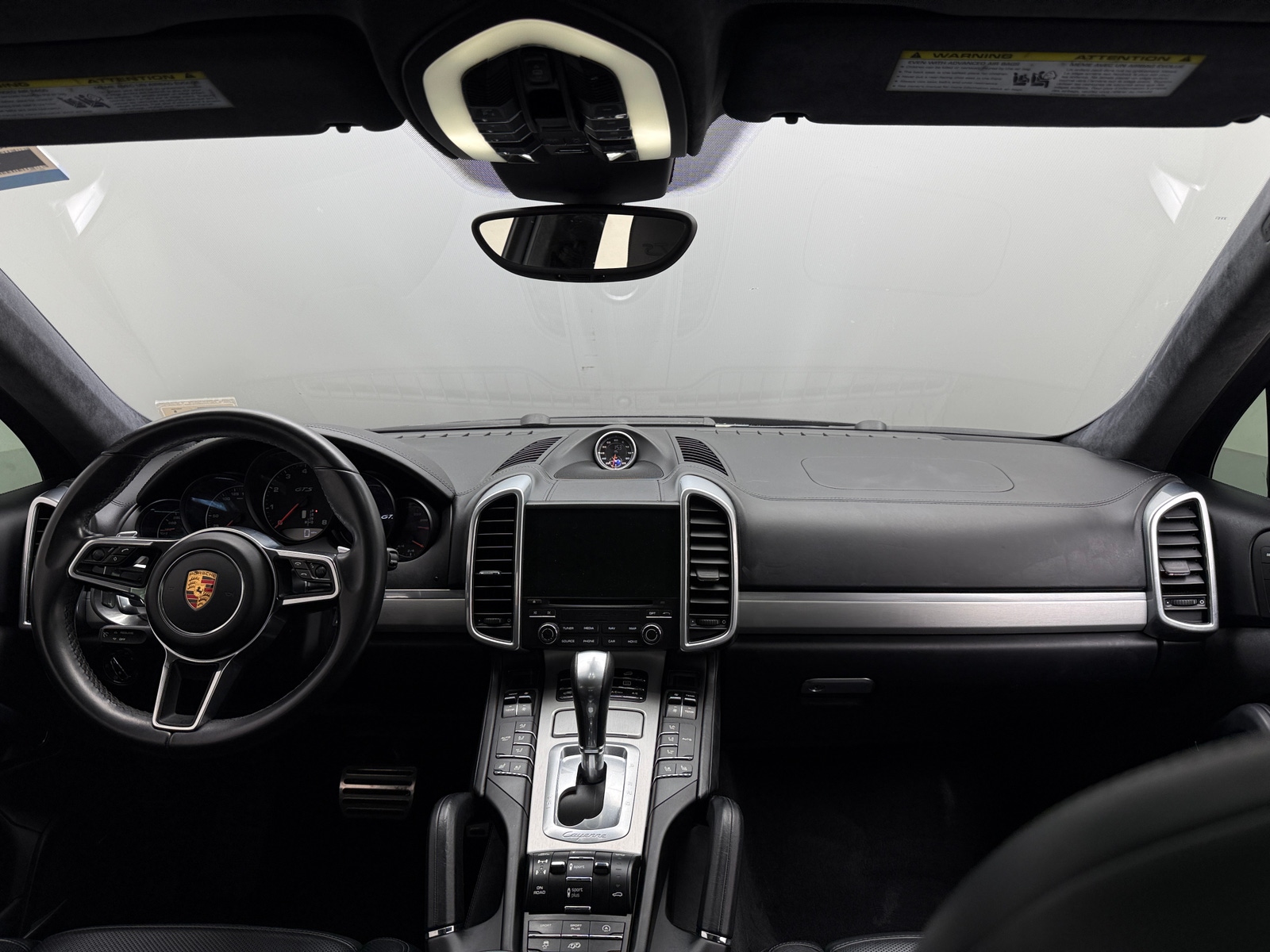 Thumbnail: 2017 Porsche Cayenne - 3