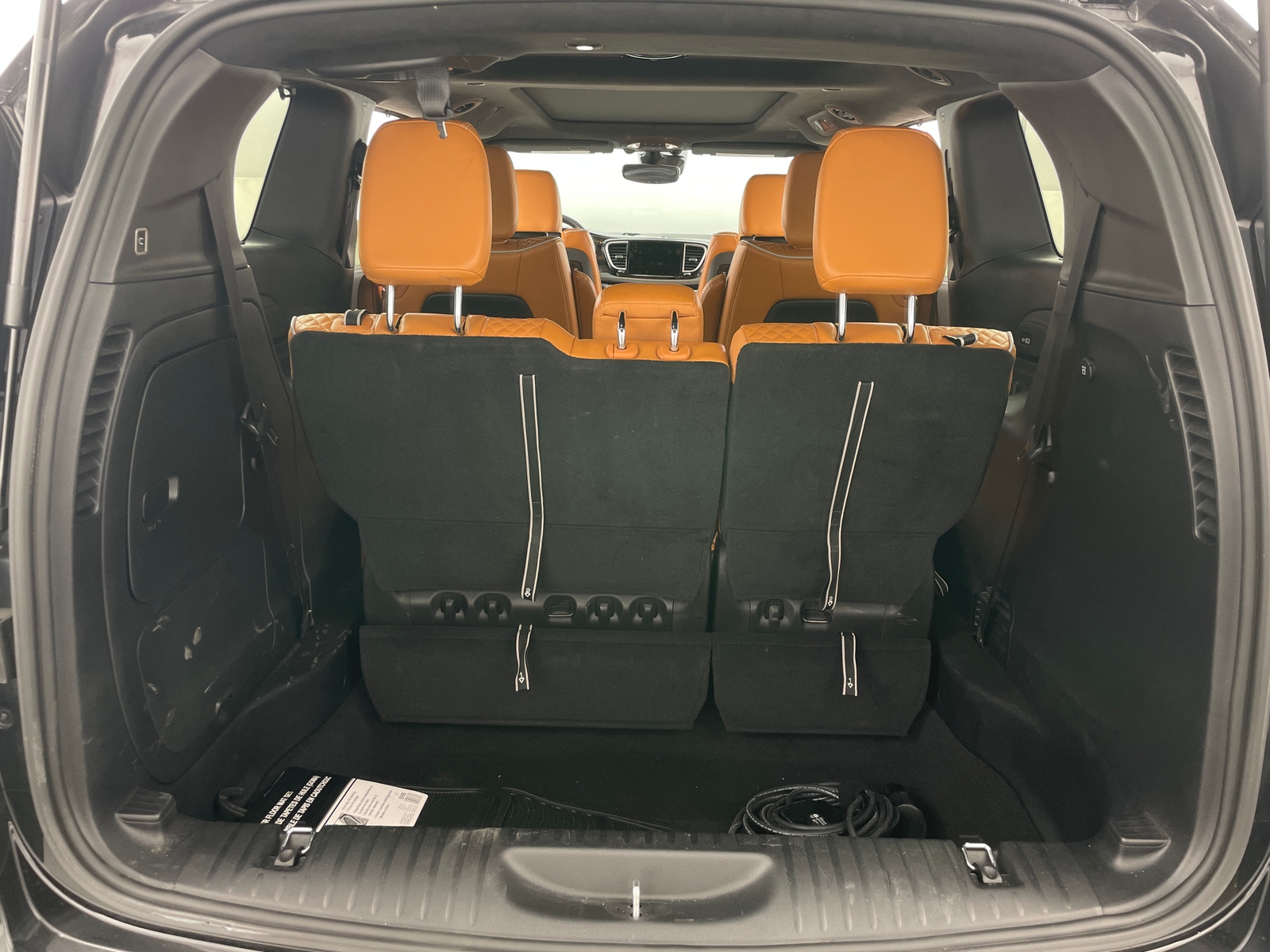 Thumbnail: 2022 Chrysler Pacifica - 6