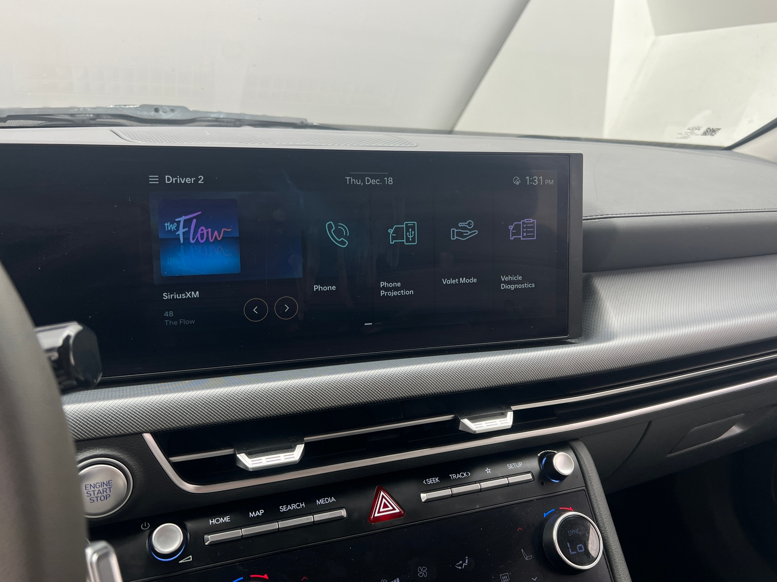 Thumbnail: 2024 Hyundai Sonata - 4