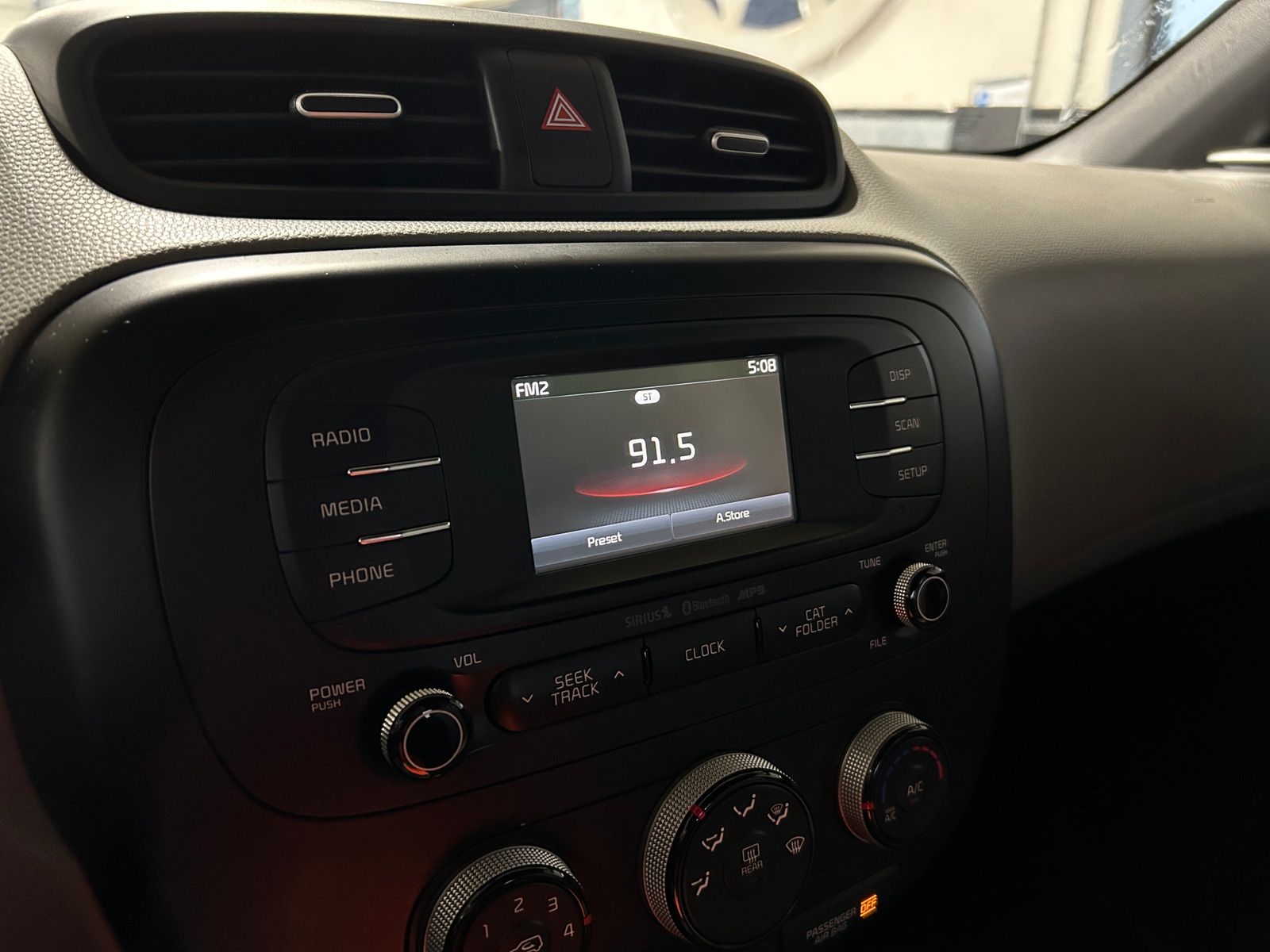 Thumbnail: 2016 Kia Soul - 4