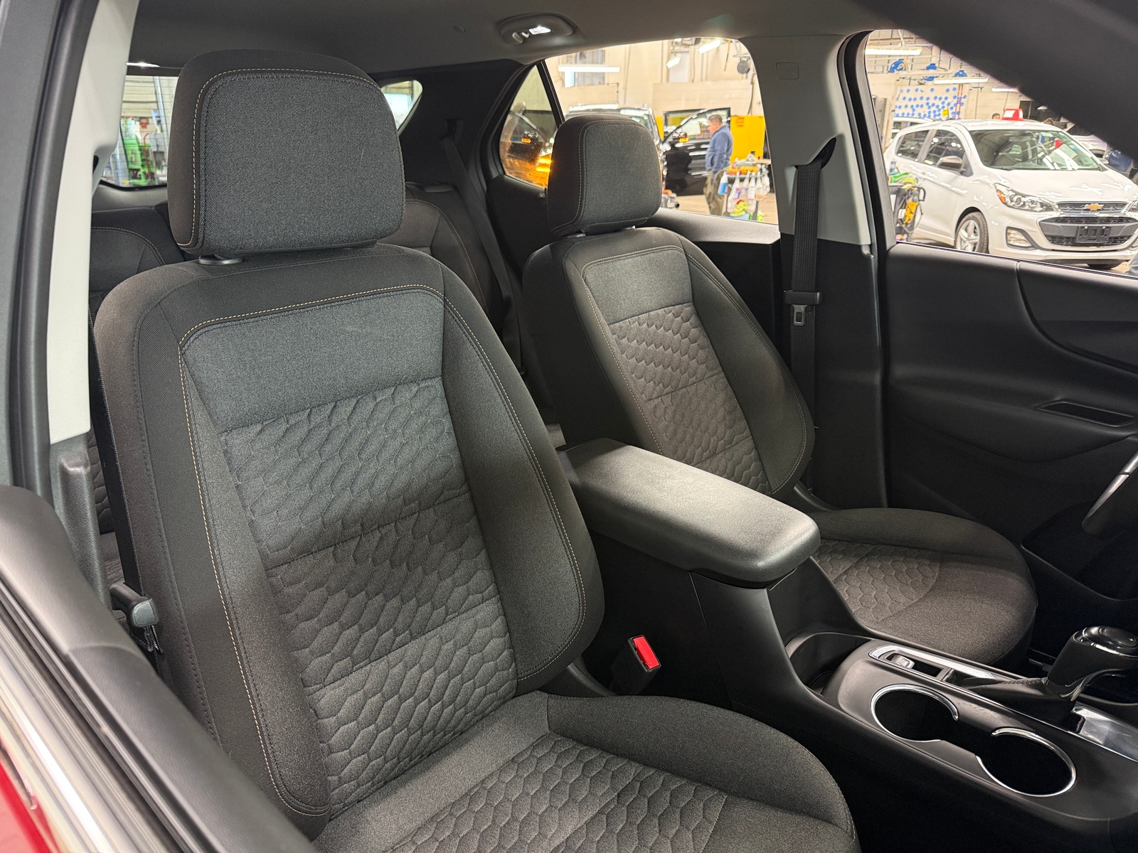 Thumbnail: 2021 Chevrolet Equinox - 2