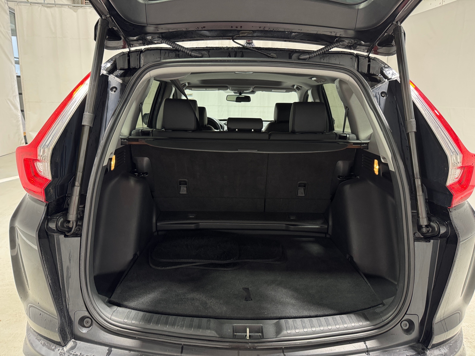 Thumbnail: 2019 Honda CR-V - 6