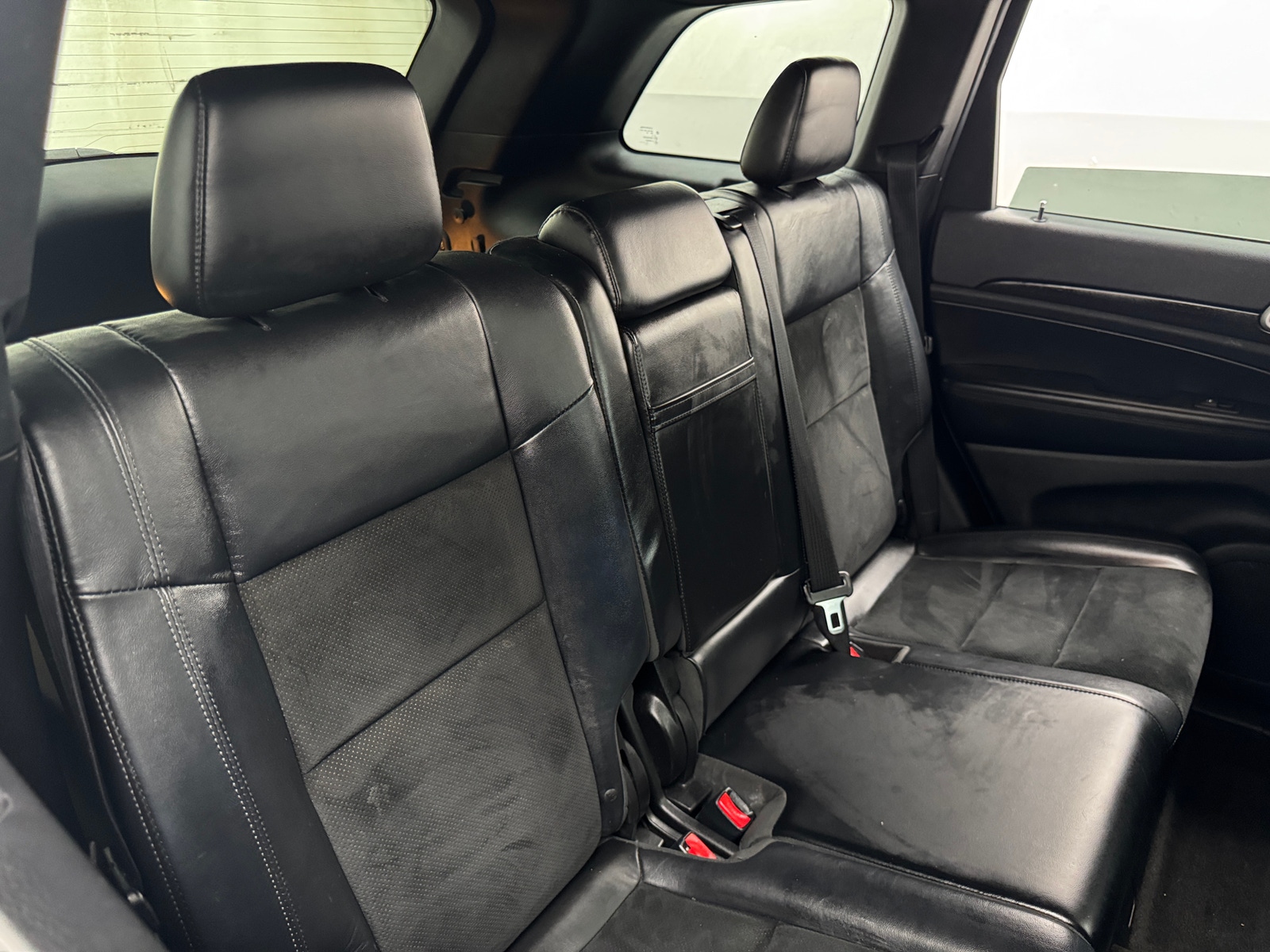 Thumbnail: 2015 Jeep Grand Cherokee - 5