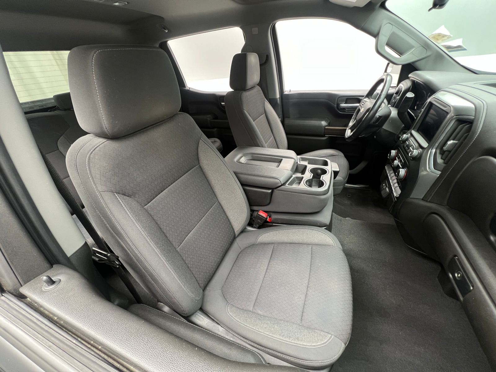 Thumbnail: 2021 Chevrolet Silverado 1500 - 2