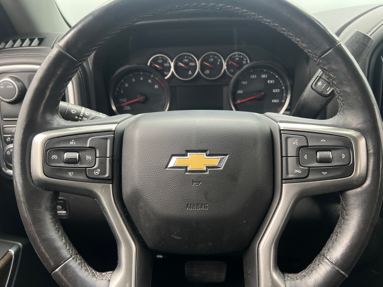 Thumbnail: 2021 Chevrolet Silverado 1500 - 5