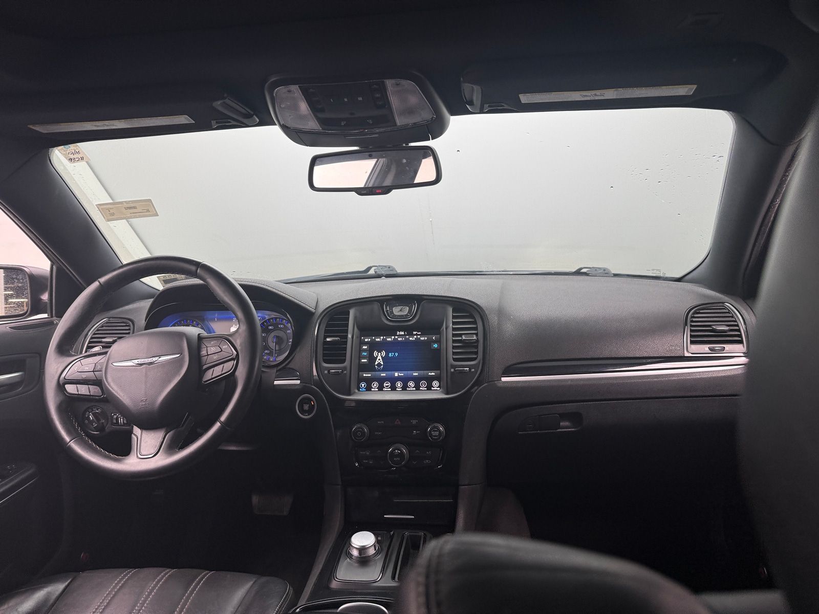 Thumbnail: 2017 Chrysler 300 - 2