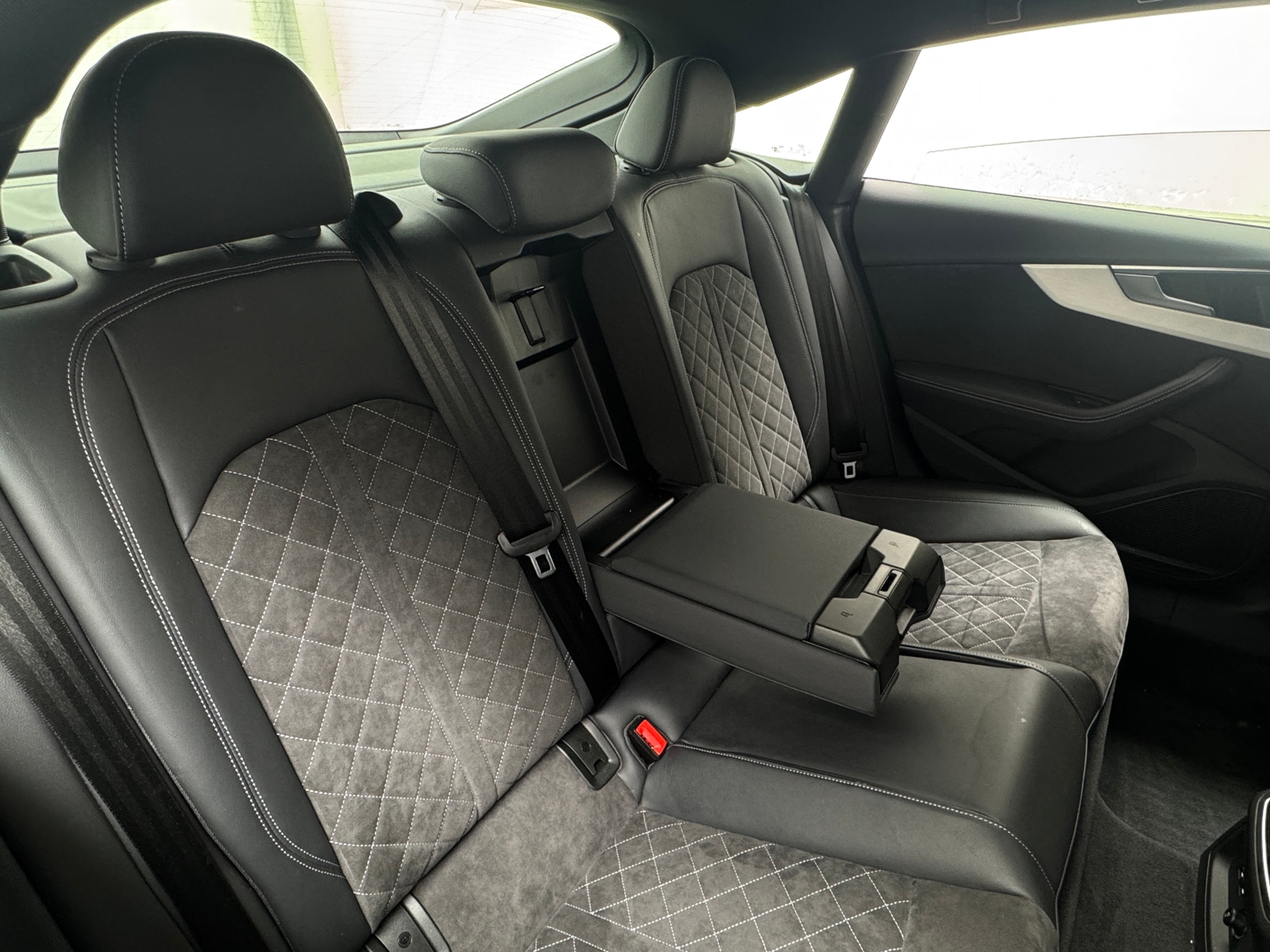 Thumbnail: 2021 Audi S5 - 5