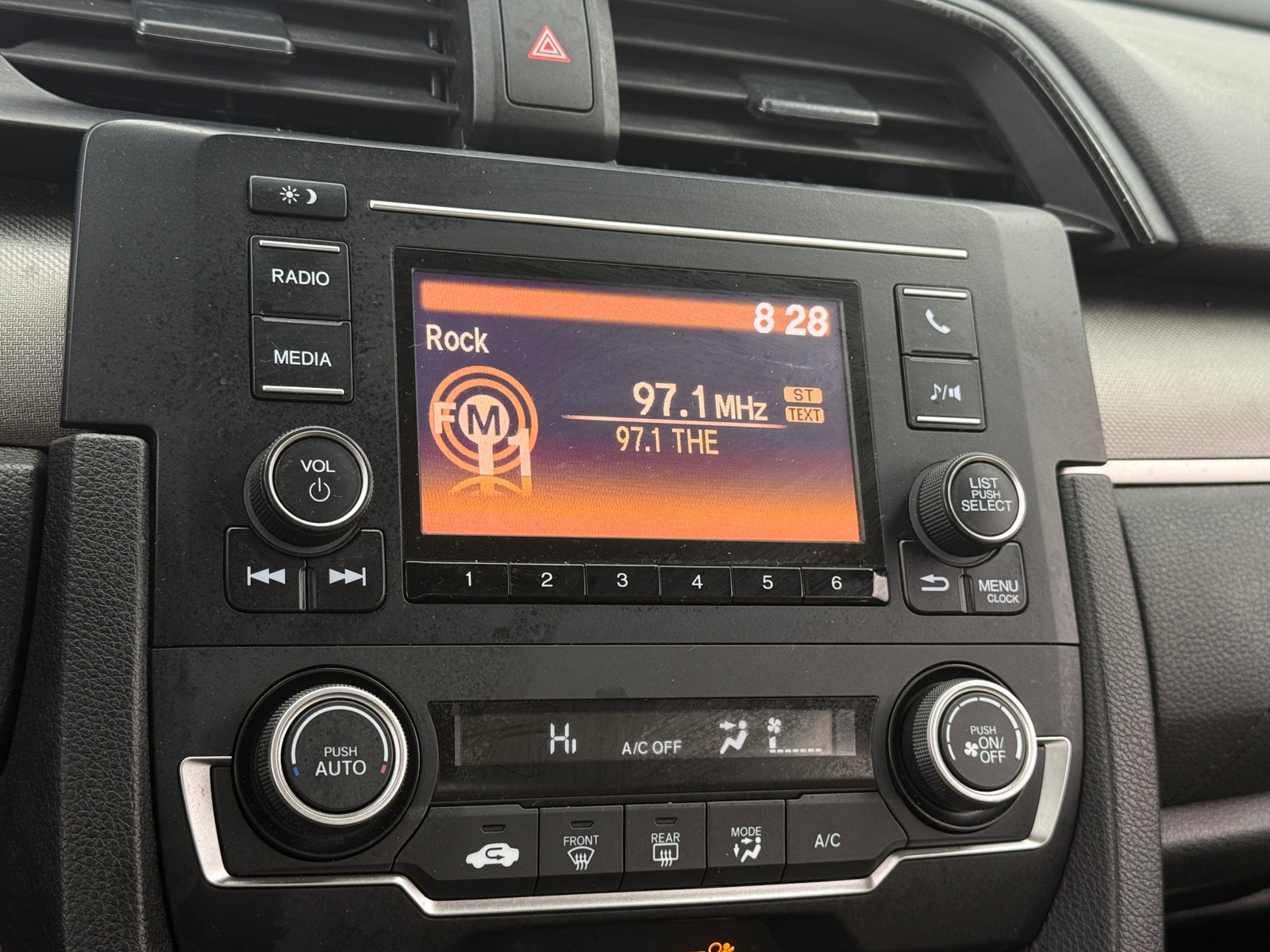 Thumbnail: 2021 Honda Civic - 4