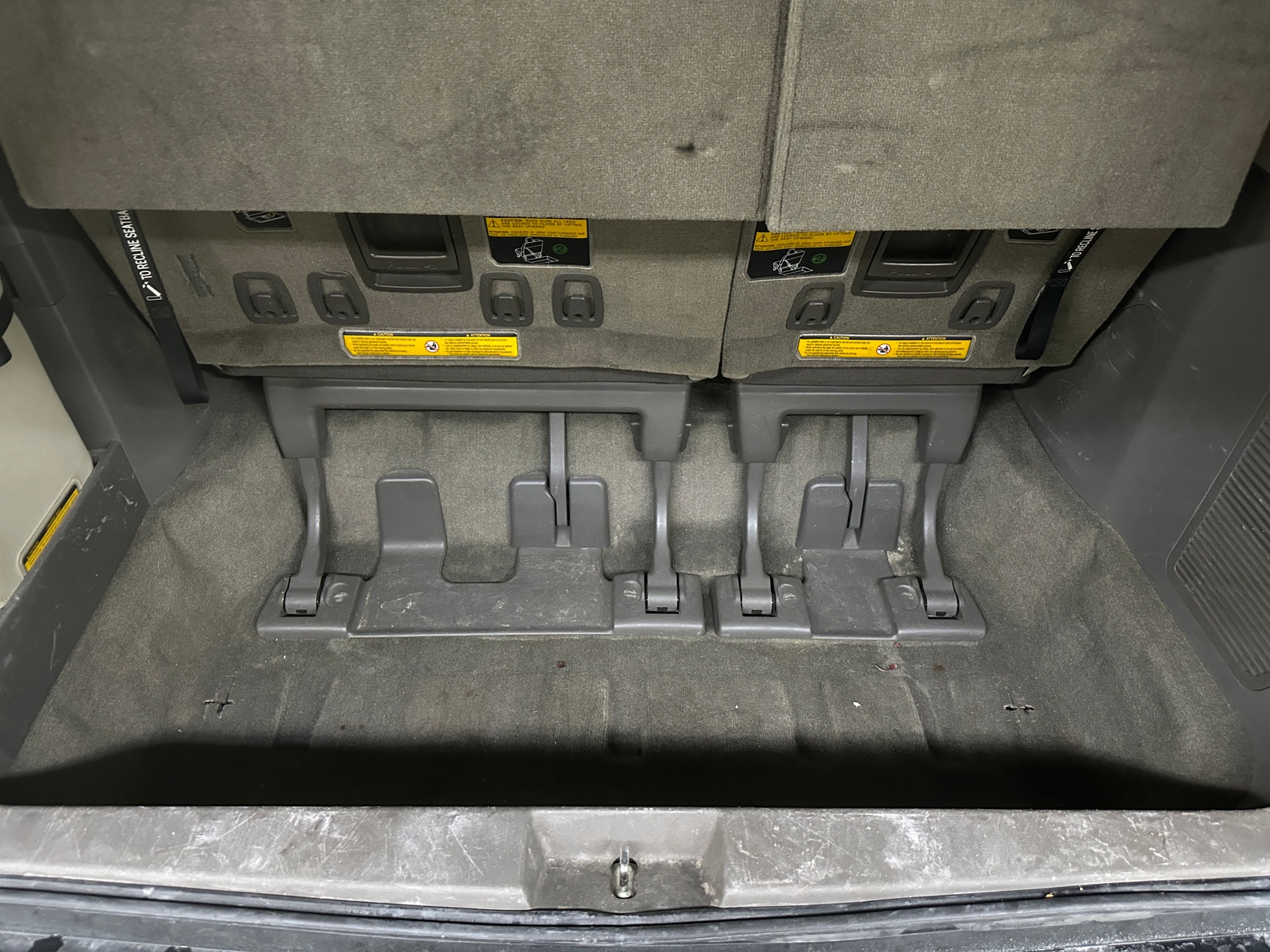 Thumbnail: 2012 Toyota Sienna - 6