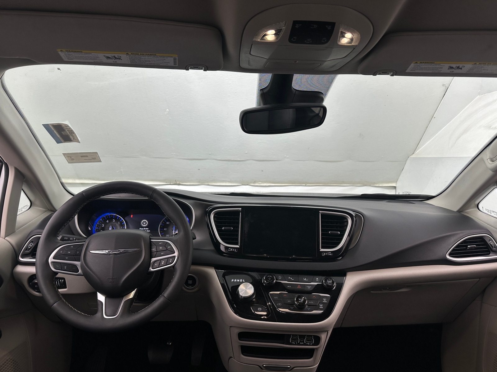 Thumbnail: 2024 Chrysler Pacifica - 2