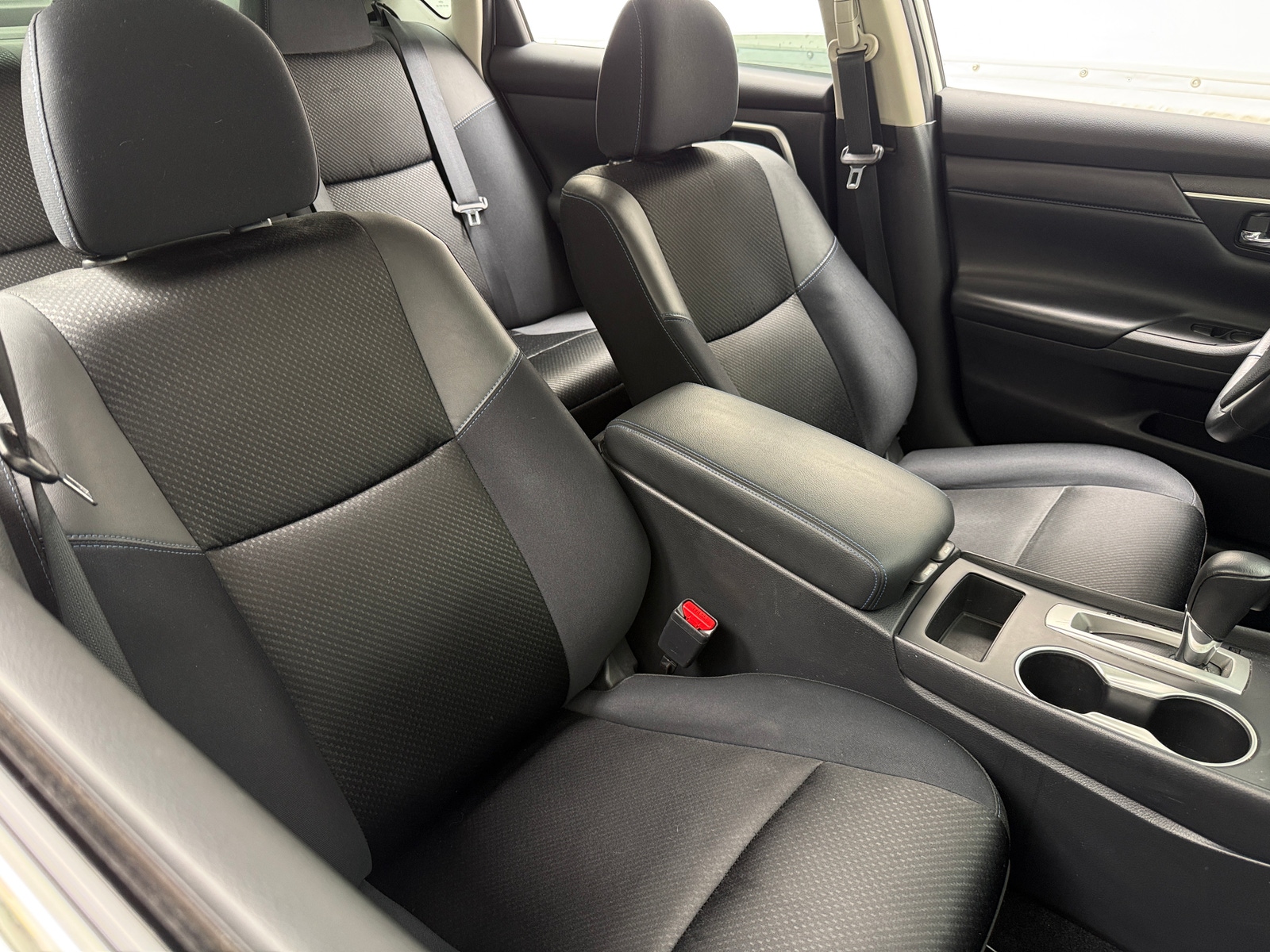 Thumbnail: 2017 Nissan Altima - 2