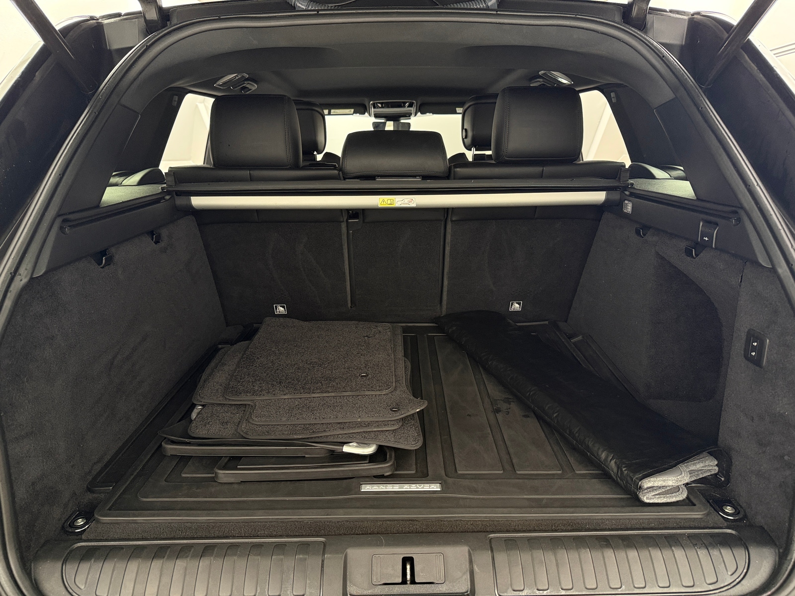 Thumbnail: 2019 Land Rover Range Rover Sport - 6