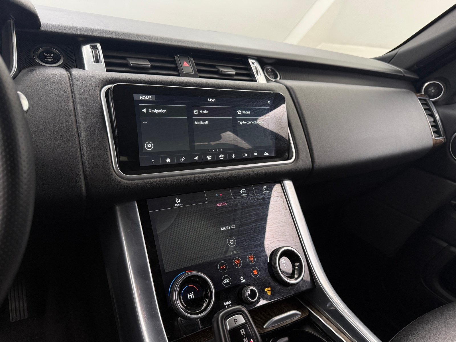 Thumbnail: 2019 Land Rover Range Rover Sport - 3